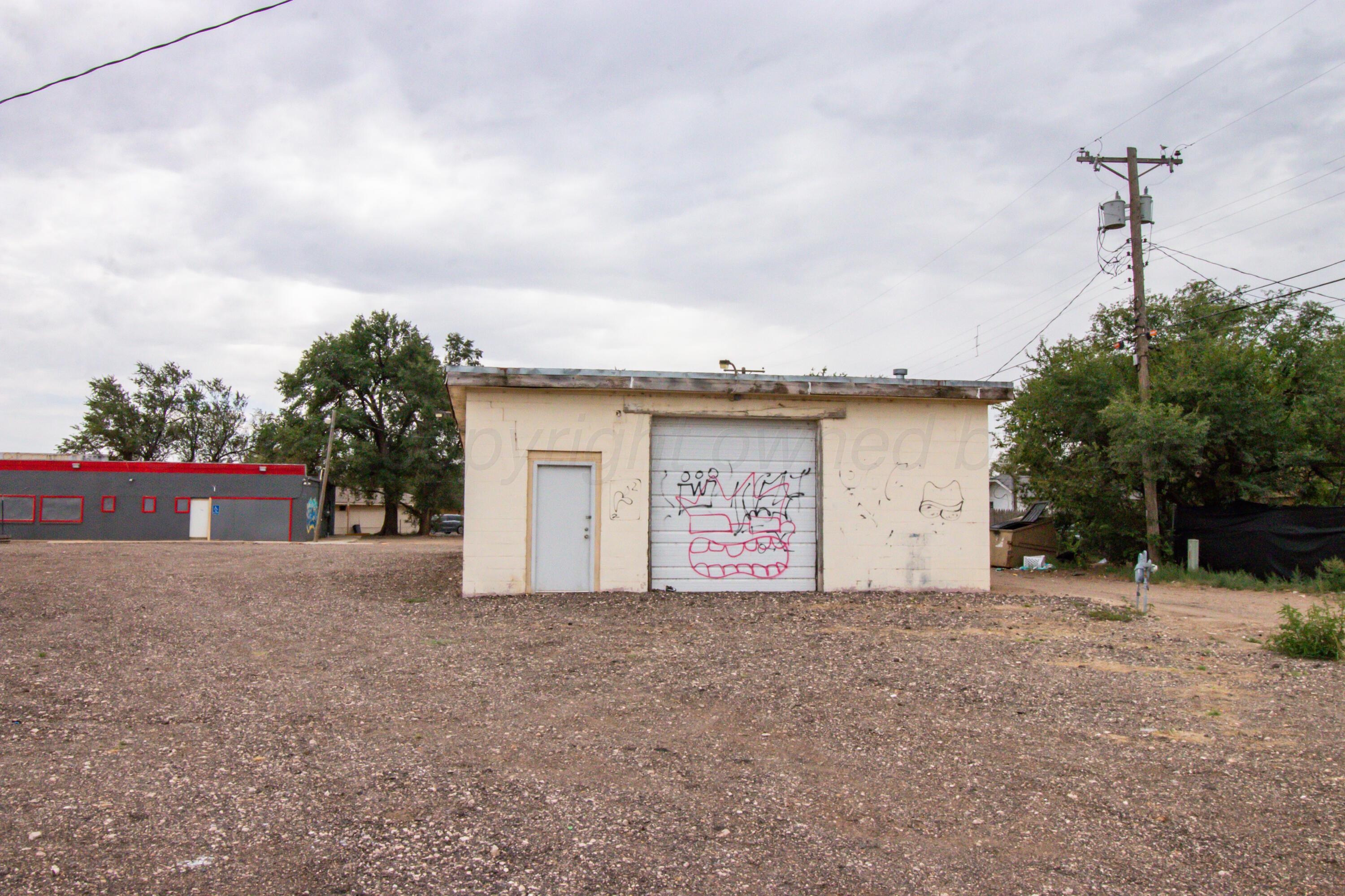 1005 N Fillmore Street Property Photo 58