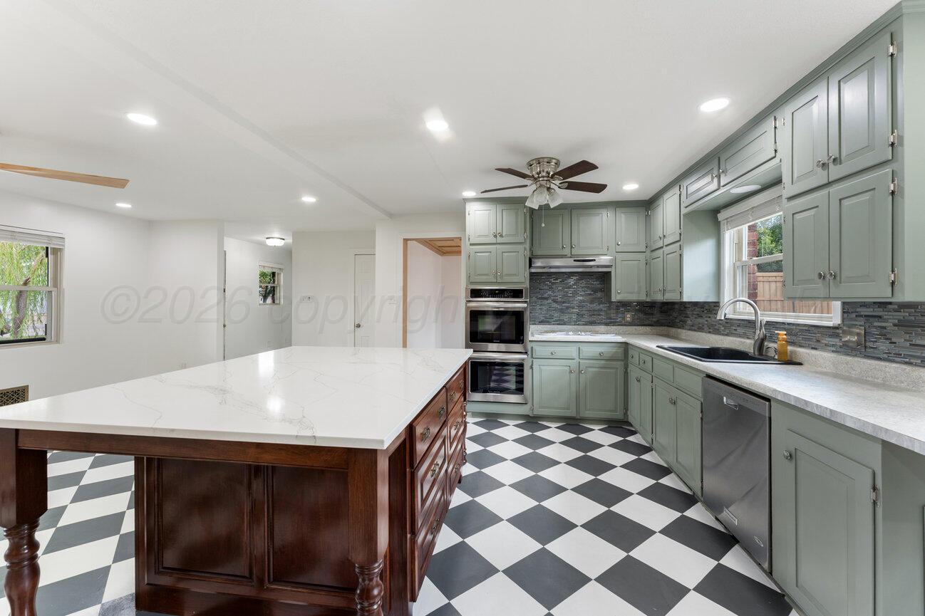 6219 Adirondack Property Photo 15