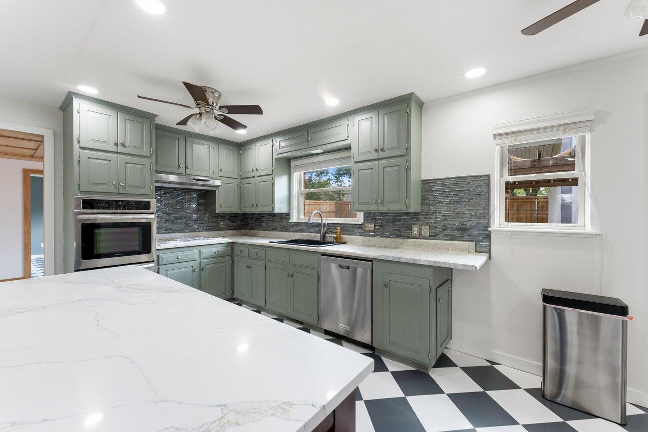 6219 Adirondack Property Photo 16