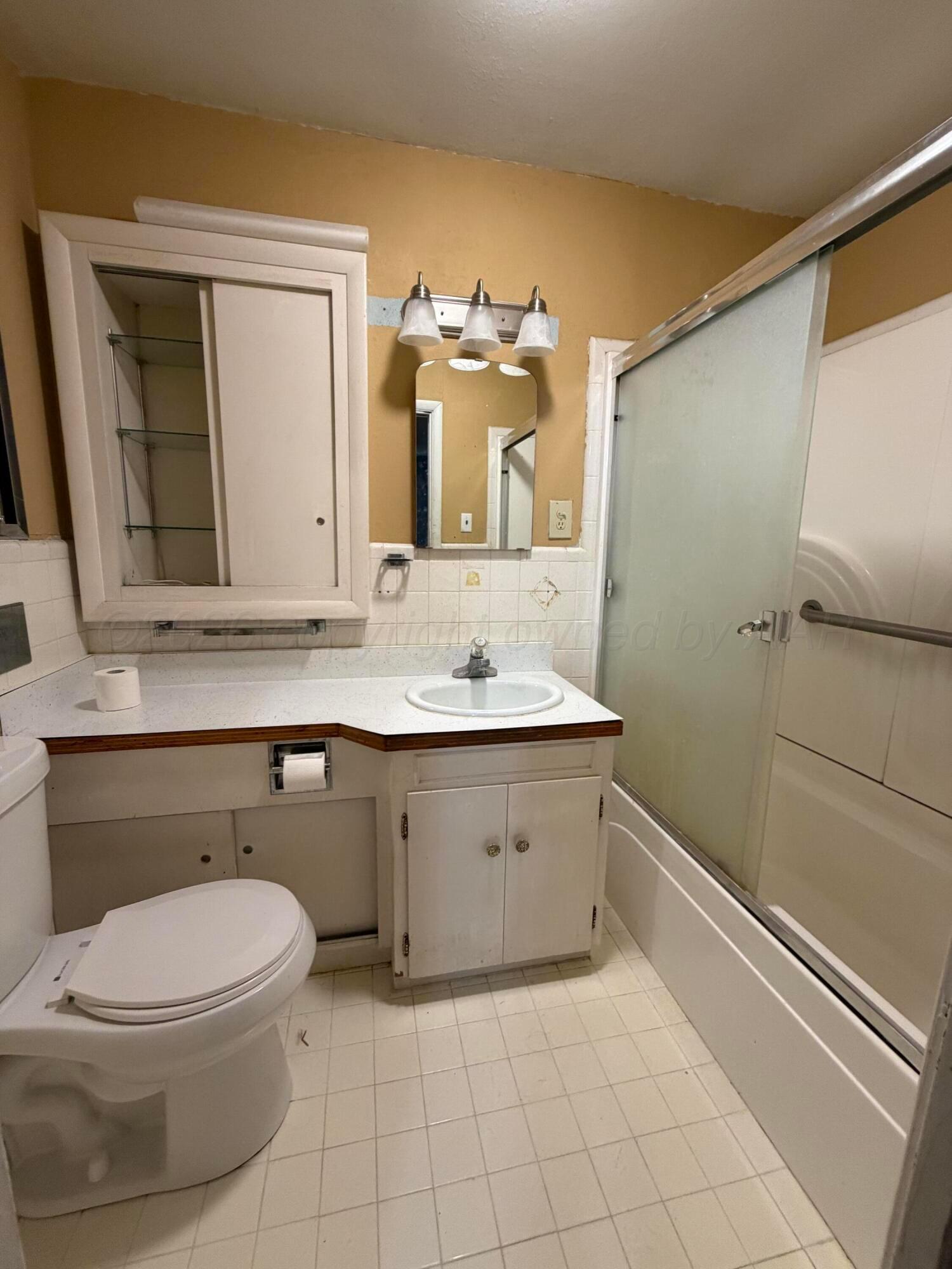 700 Avenue D Se Property Photo 13