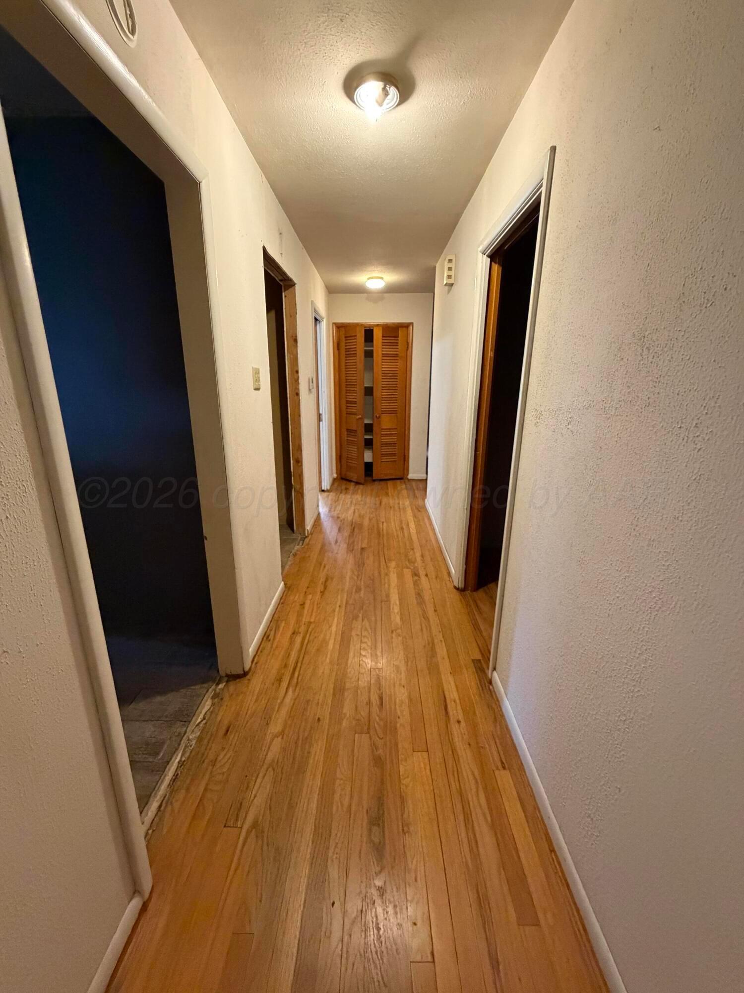 700 Avenue D Se Property Photo 14