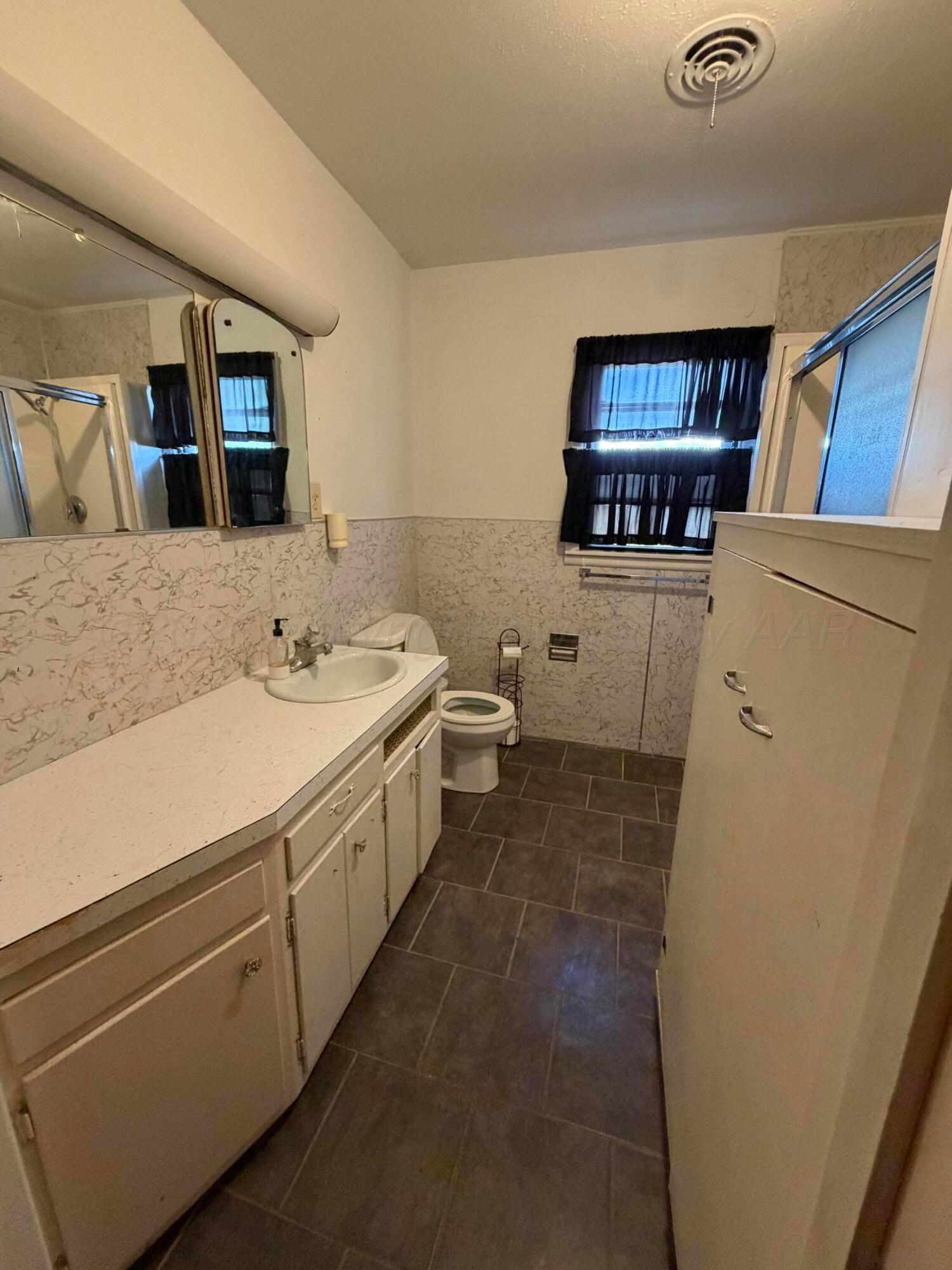 700 Avenue D Se Property Photo 16