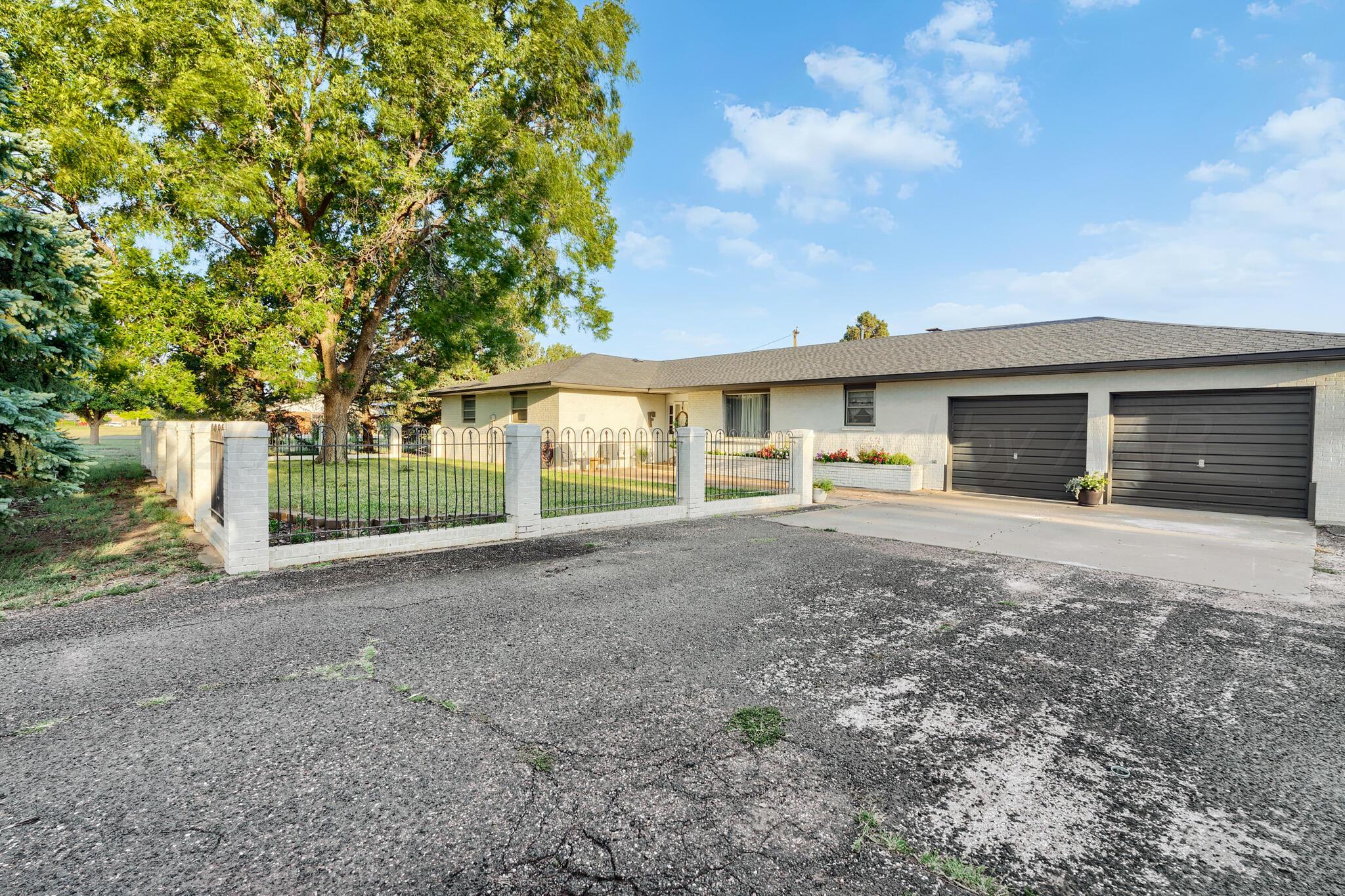 1309 E 16th Street Property Photo 4