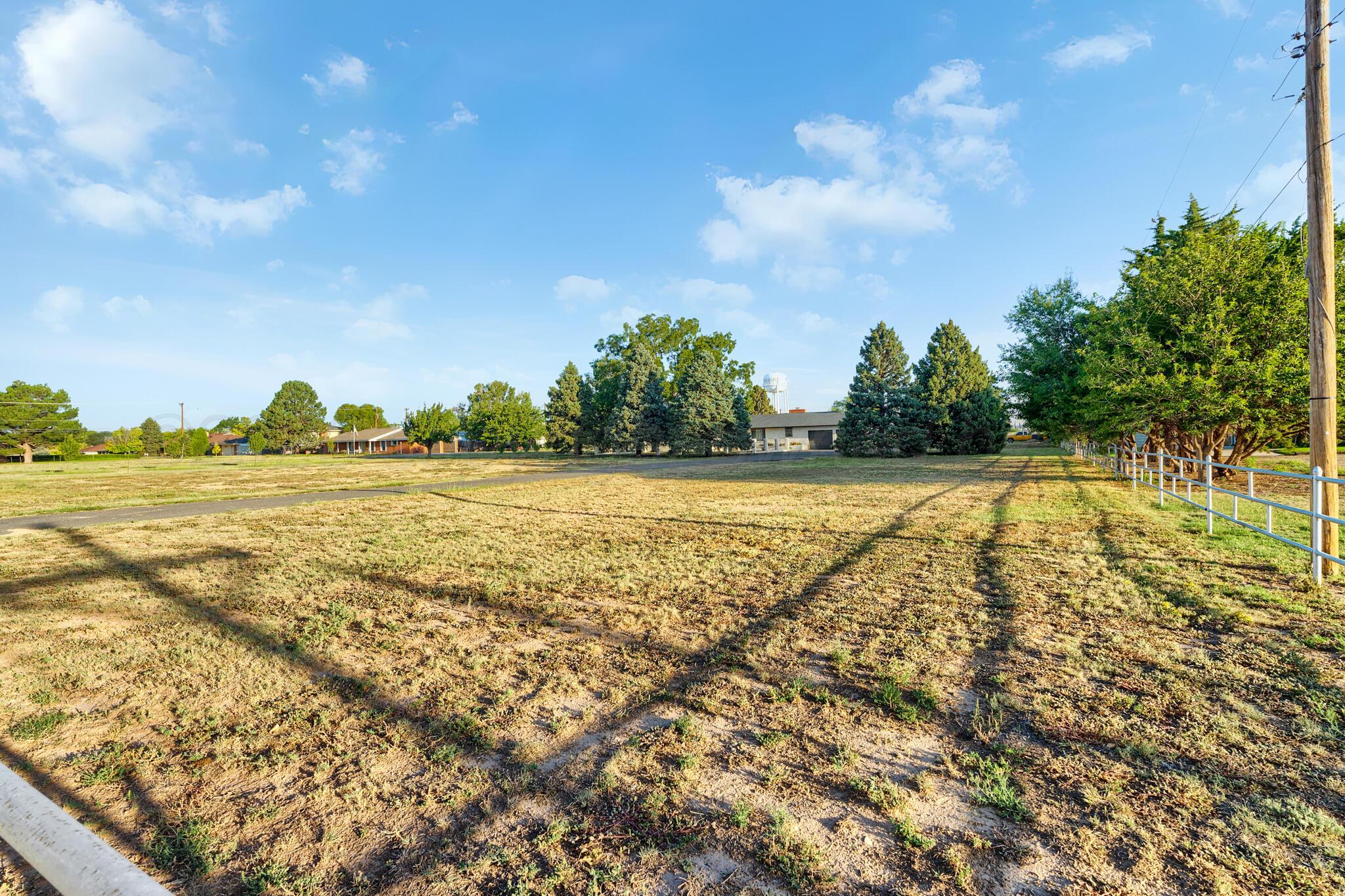 1309 E 16th Street Property Photo 41