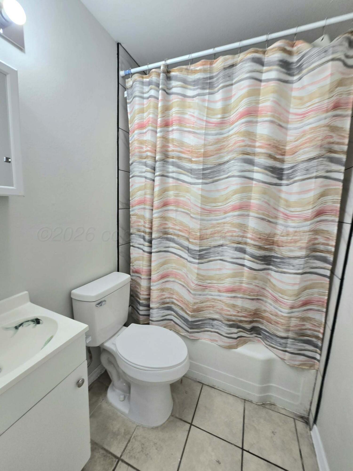 1808 Magnolia Property Photo 7