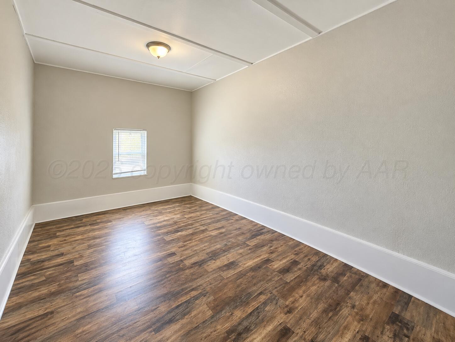 1808 Magnolia Property Photo 18