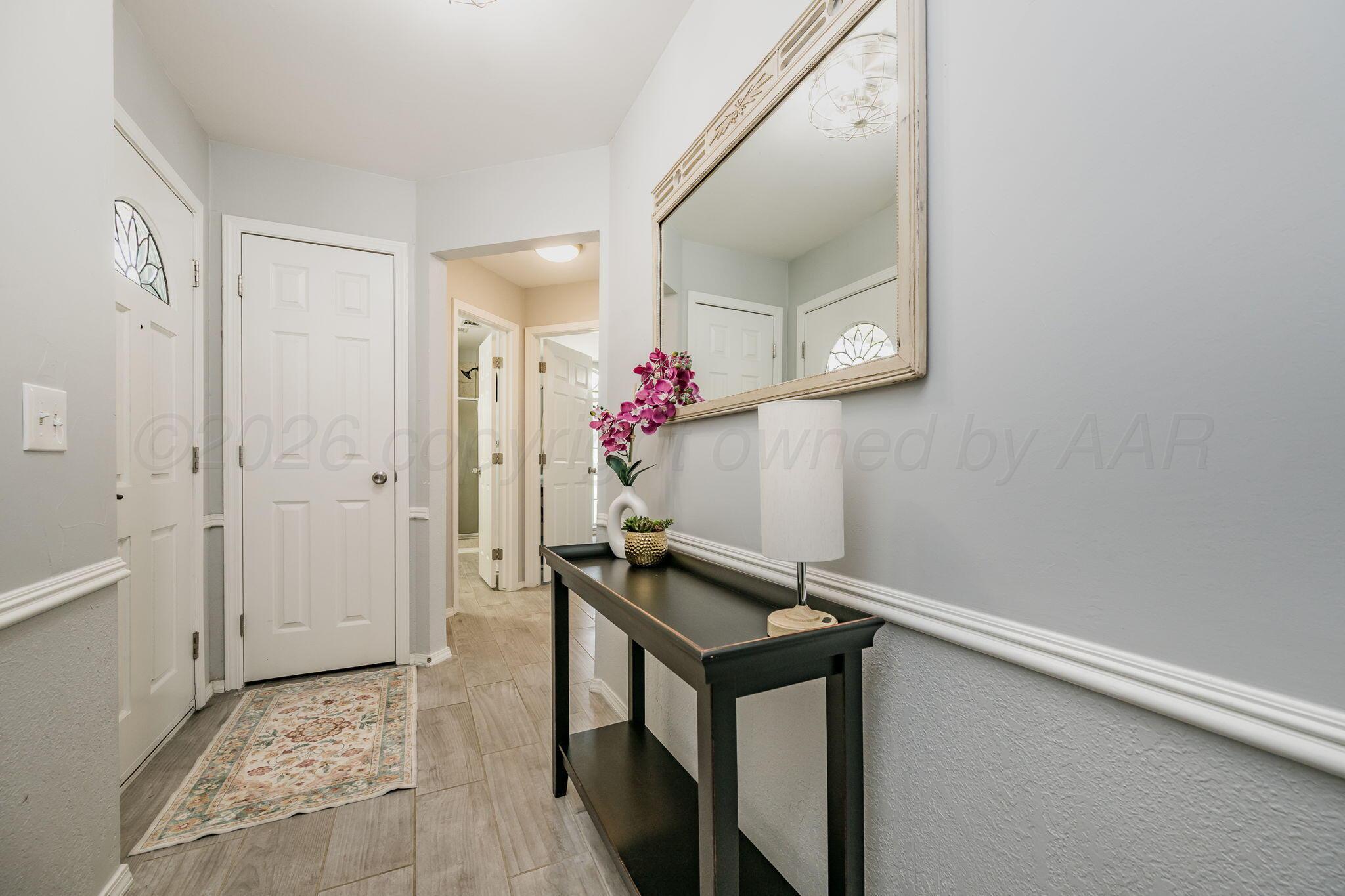 2205 Troveta Drive Property Photo 3