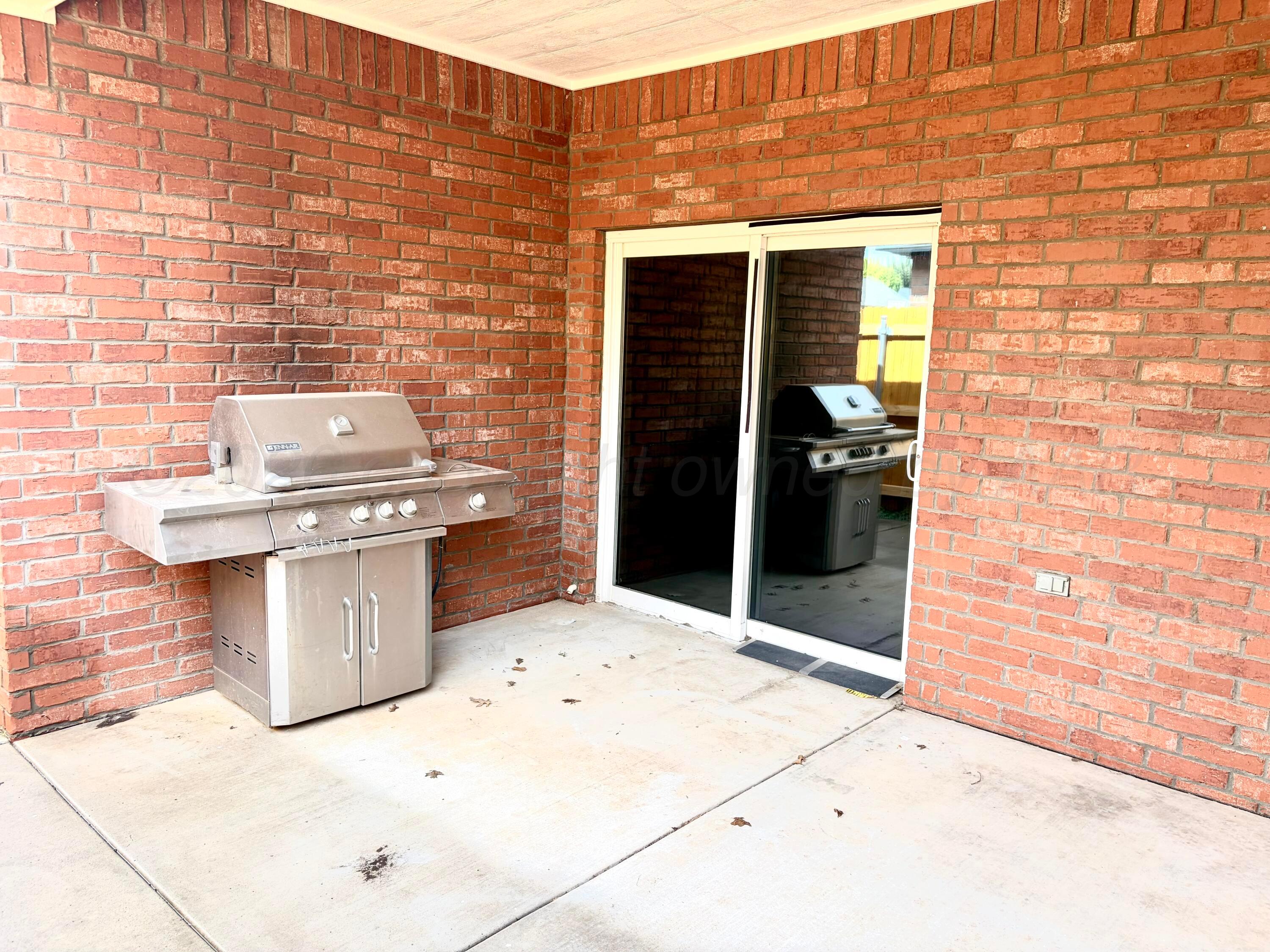 8509 Barstow Drive Property Photo 22