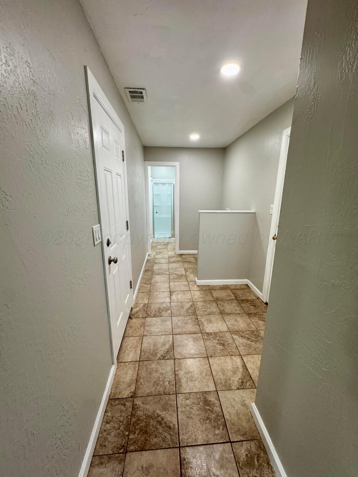 709 Cherokee Drive Property Photo 15