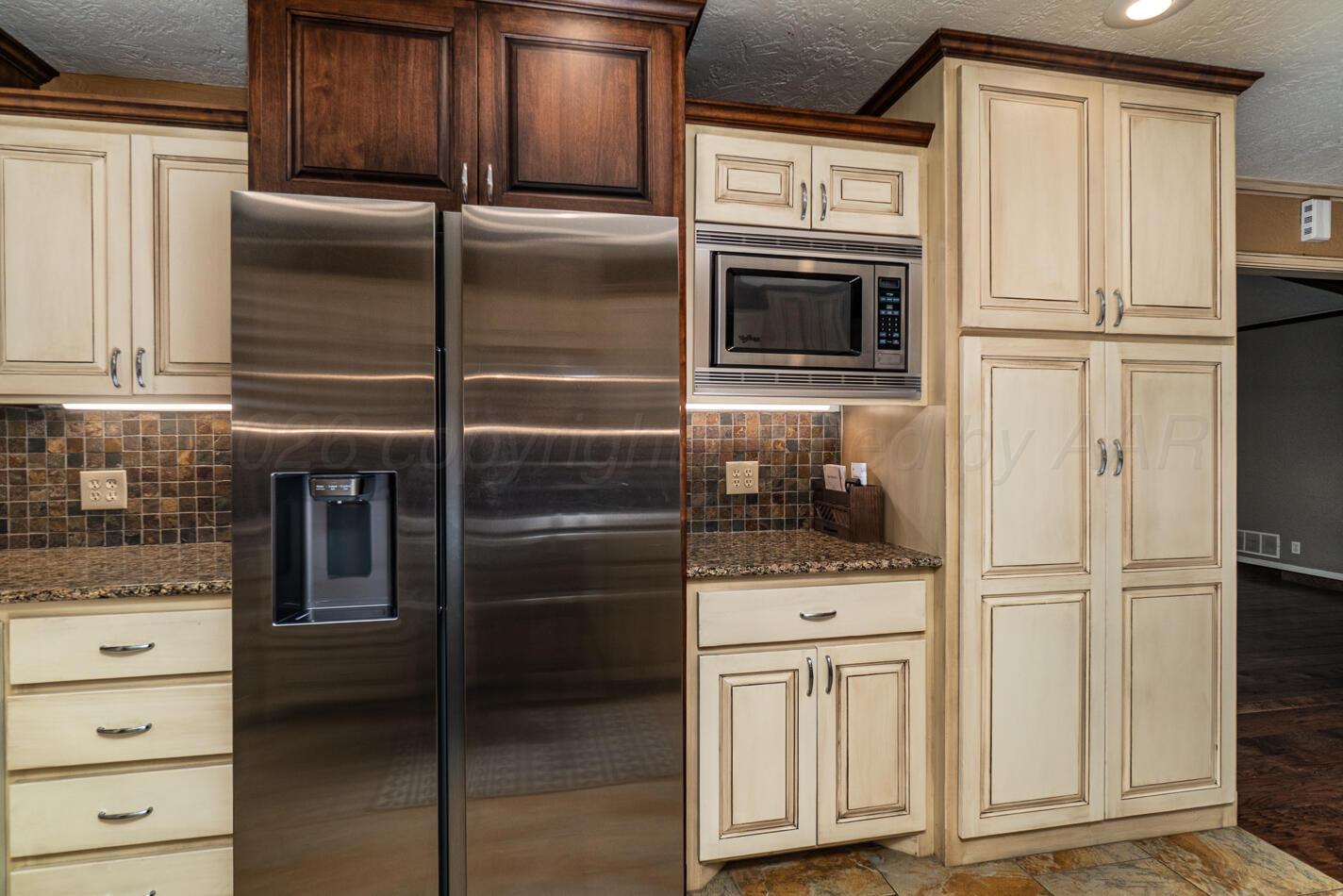 5106 Black Oak Drive Property Photo 12