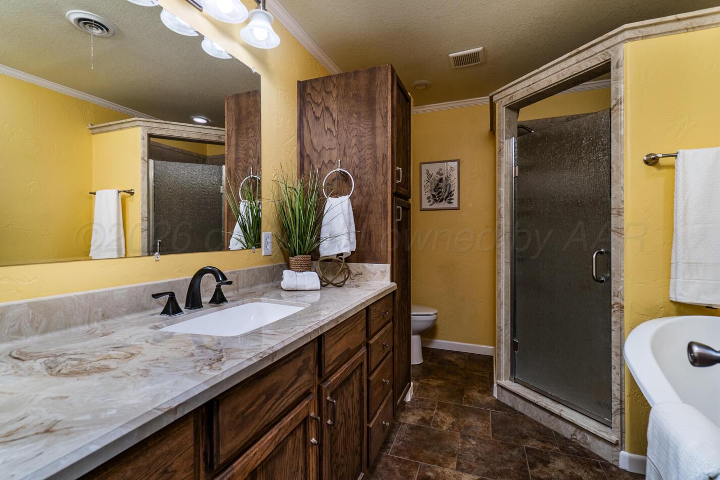 5106 Black Oak Drive Property Photo 18