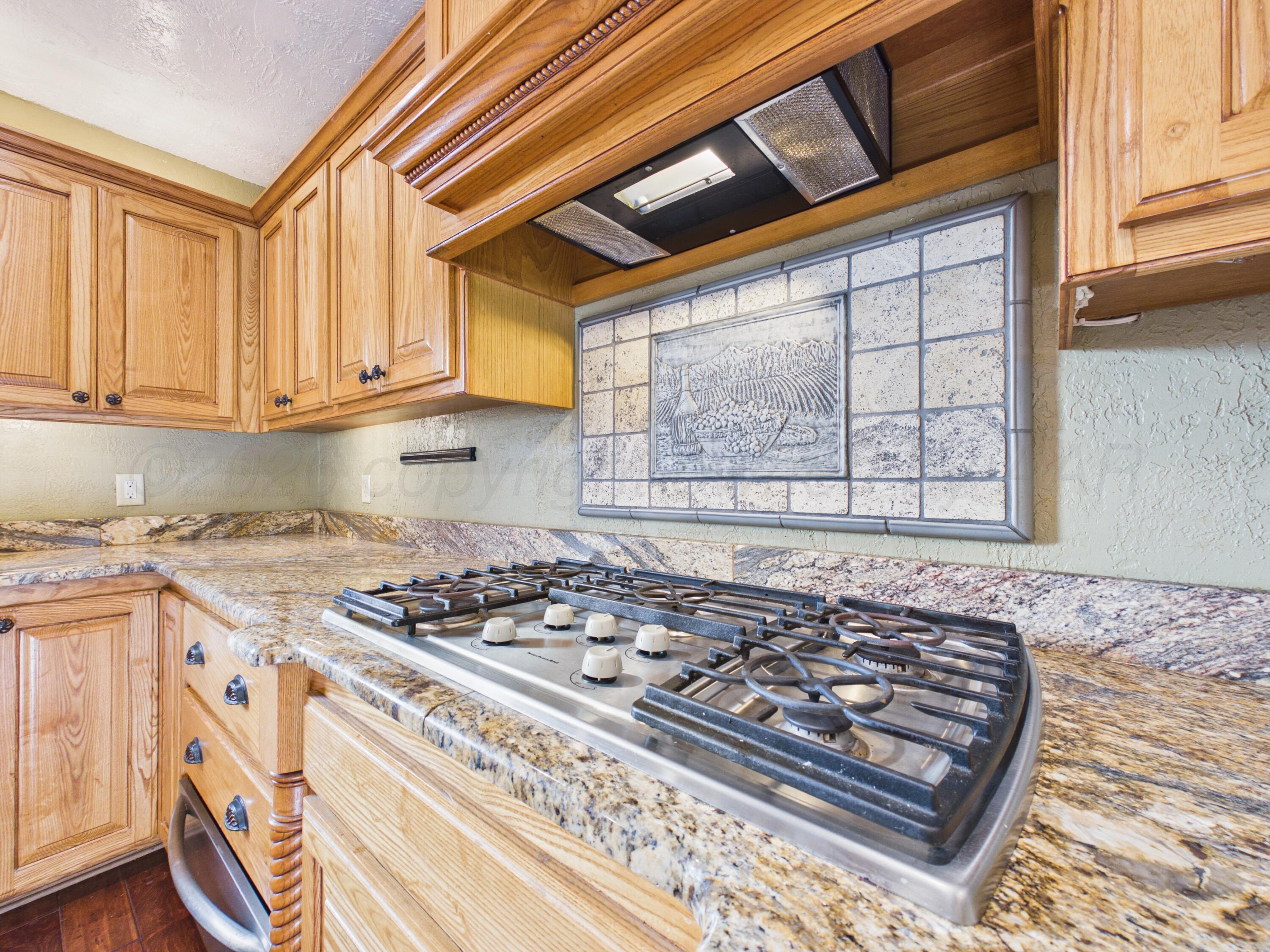 407 Mustang Street Property Photo 21