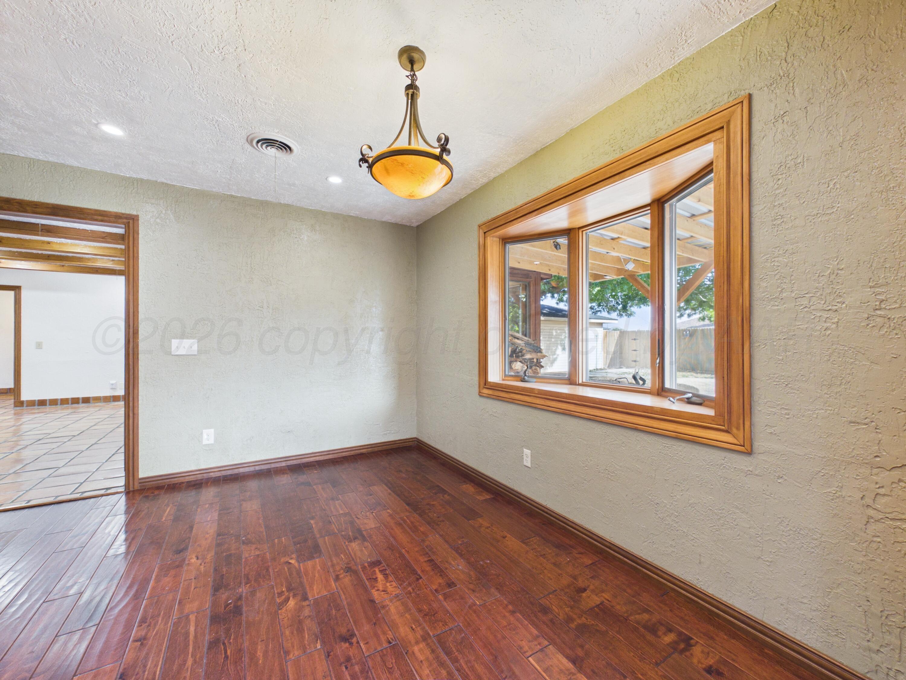 407 Mustang Street Property Photo 31