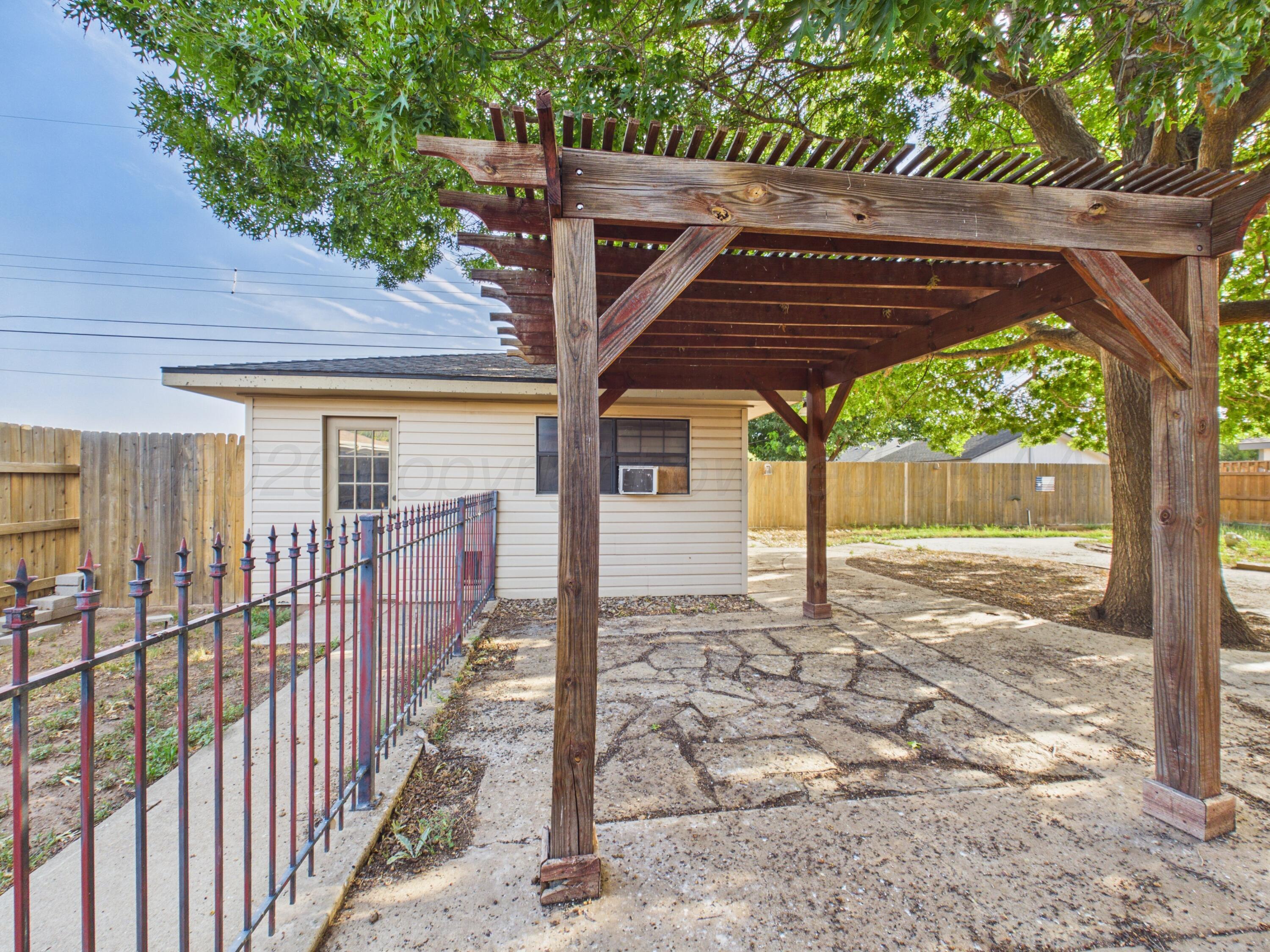 407 Mustang Street Property Photo 44