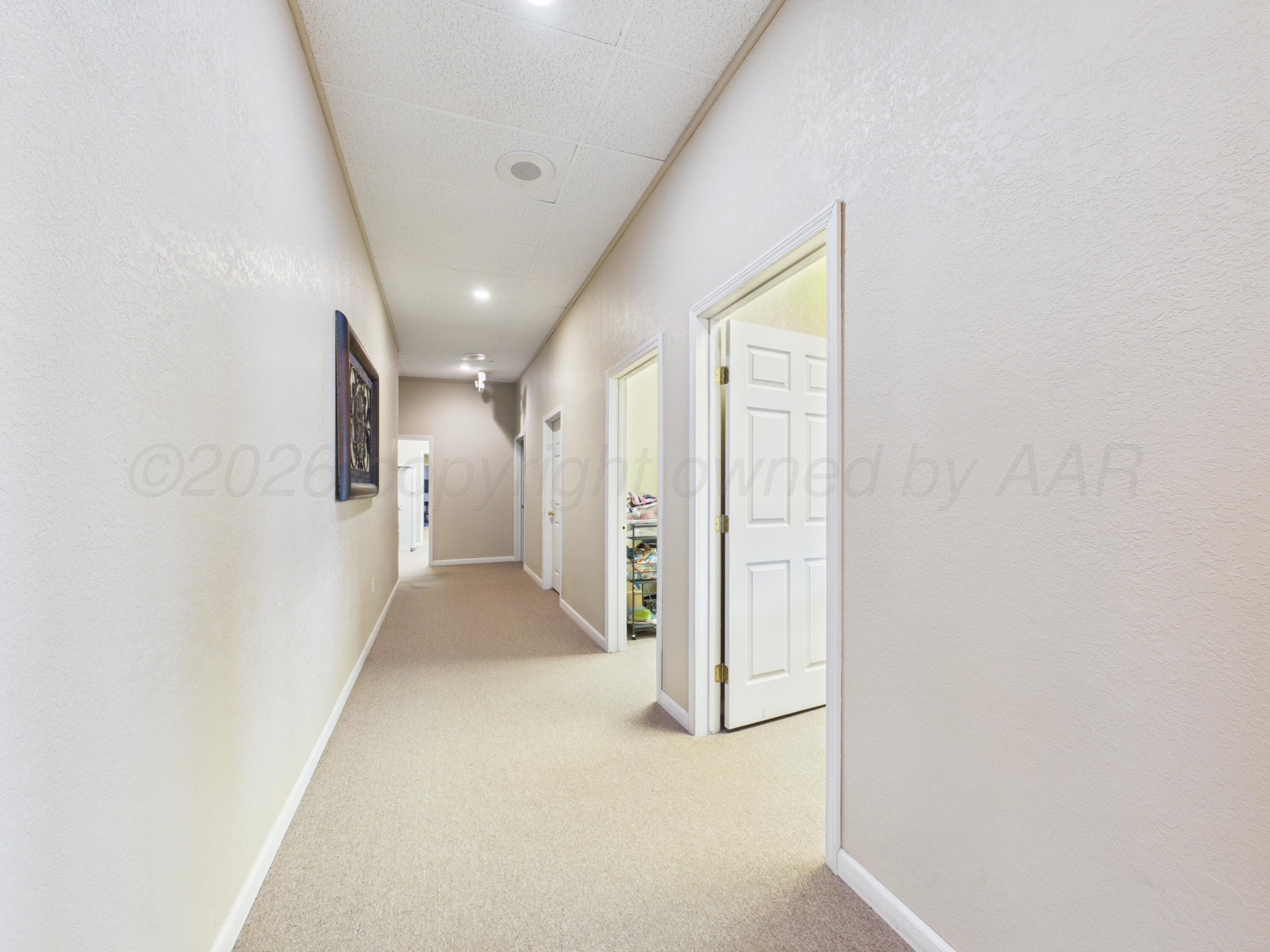 2217/2218 Perryton Parkway Property Photo 34