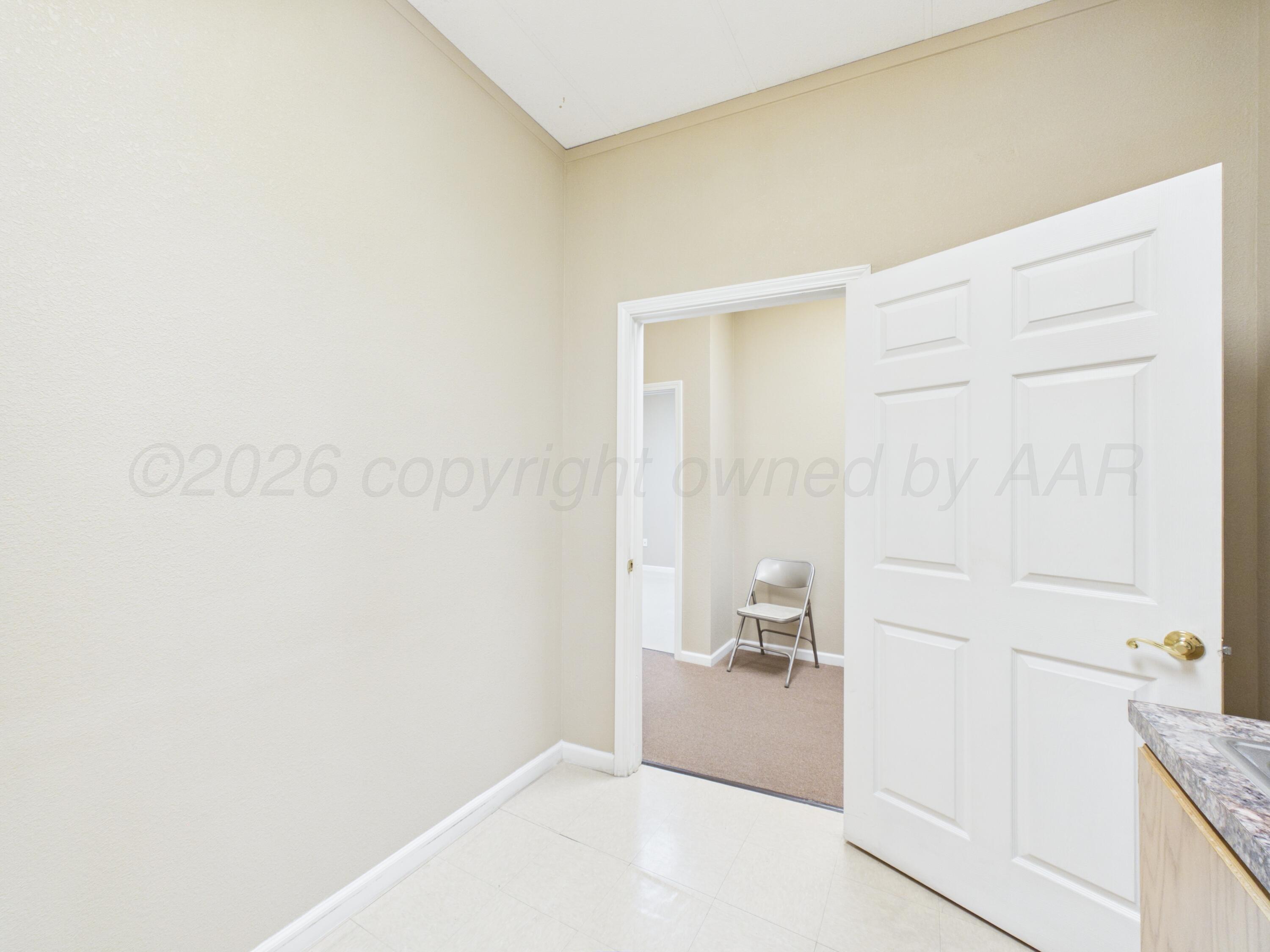 2217/2218 Perryton Parkway Property Photo 50