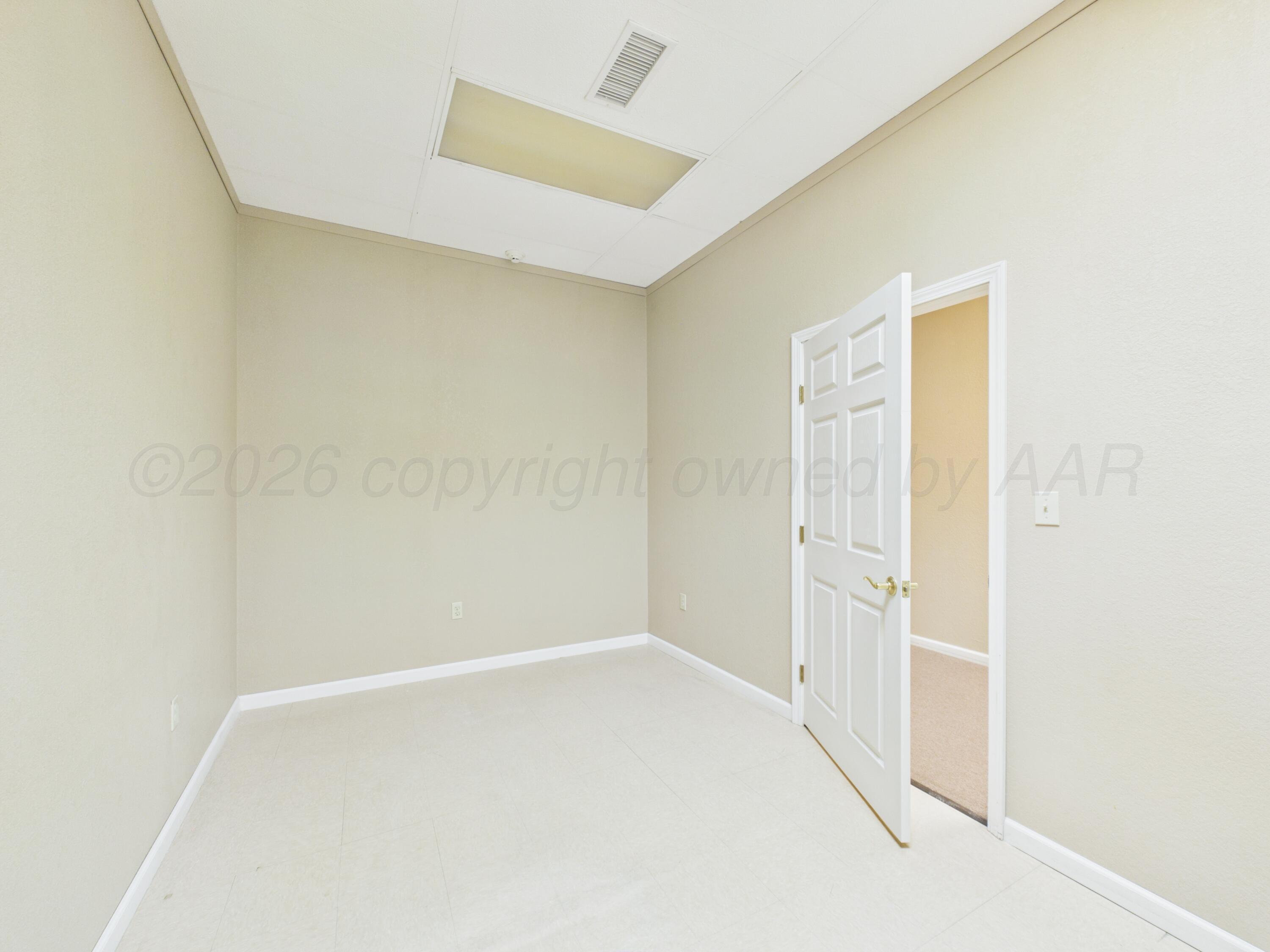 2217/2218 Perryton Parkway Property Photo 53