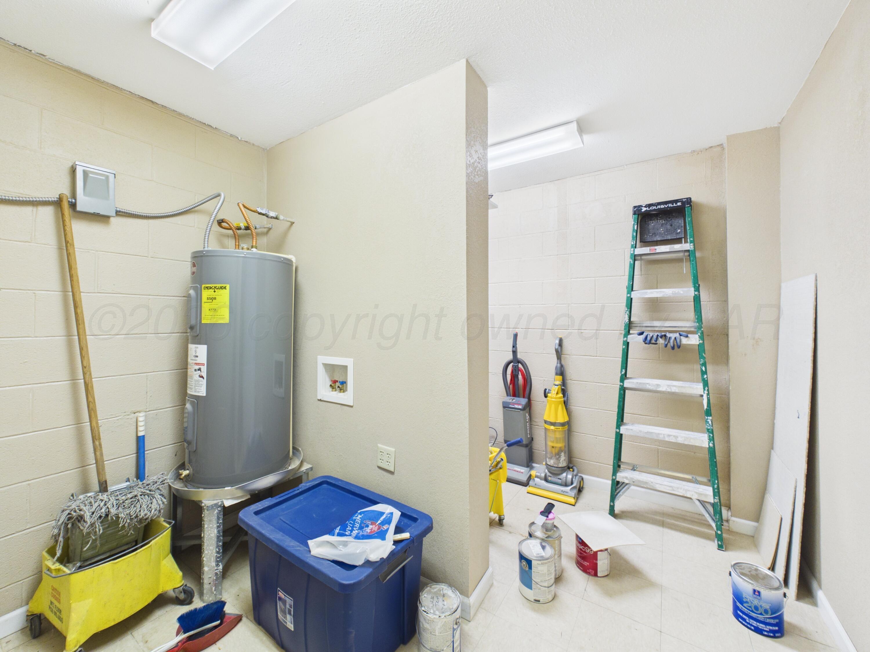 2217/2218 Perryton Parkway Property Photo 56