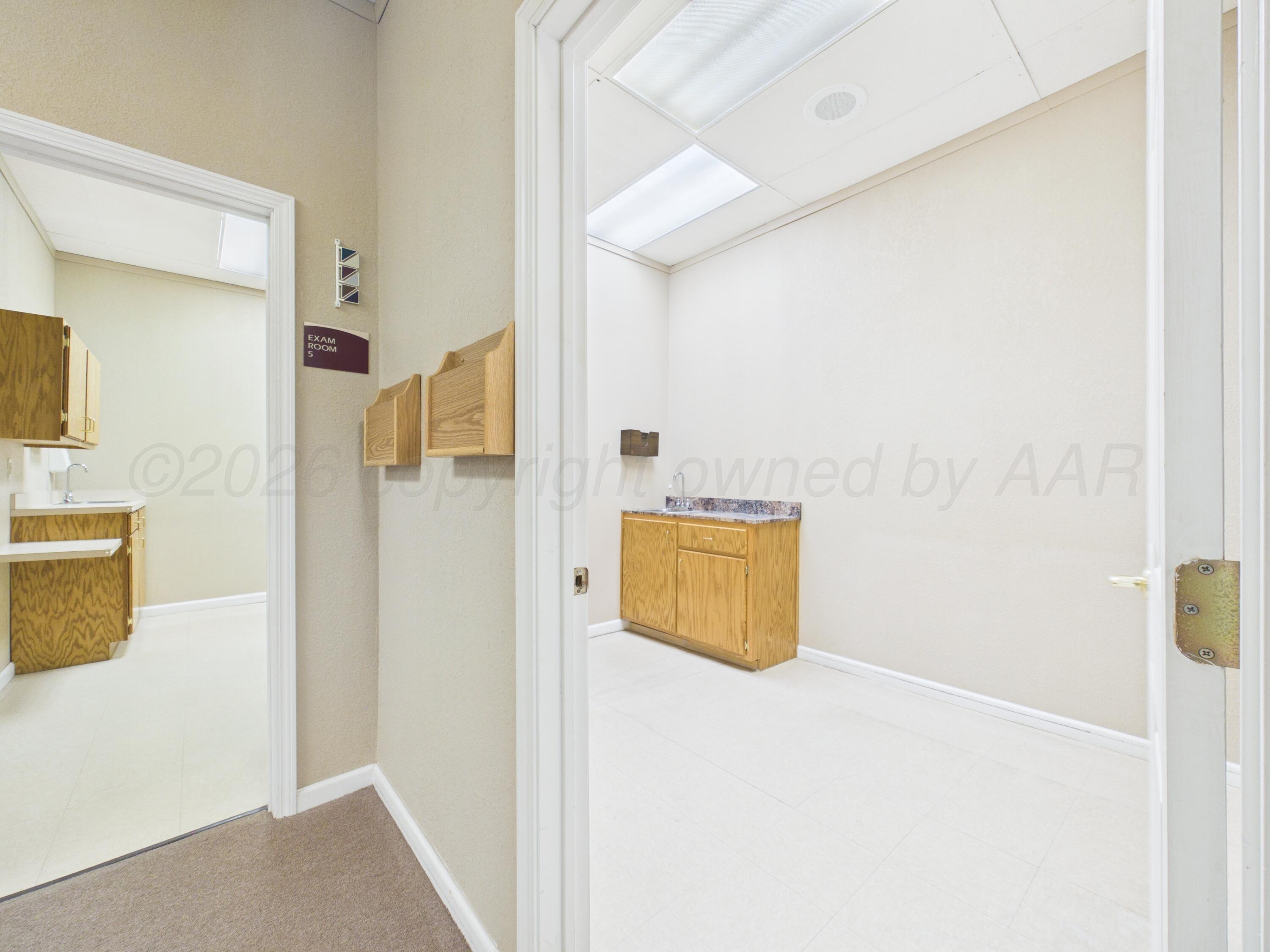 2217/2218 Perryton Parkway Property Photo 62