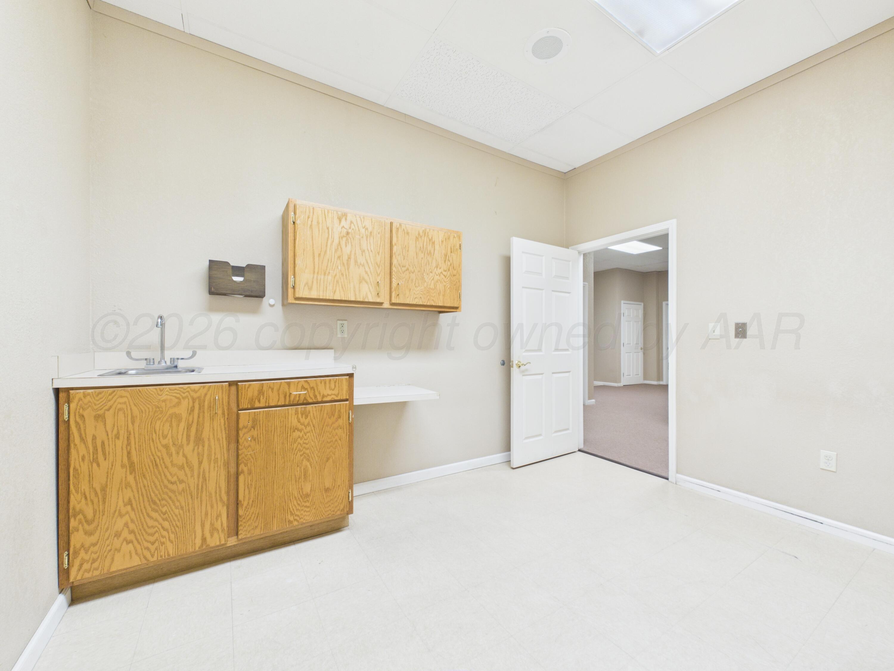2217/2218 Perryton Parkway Property Photo 65