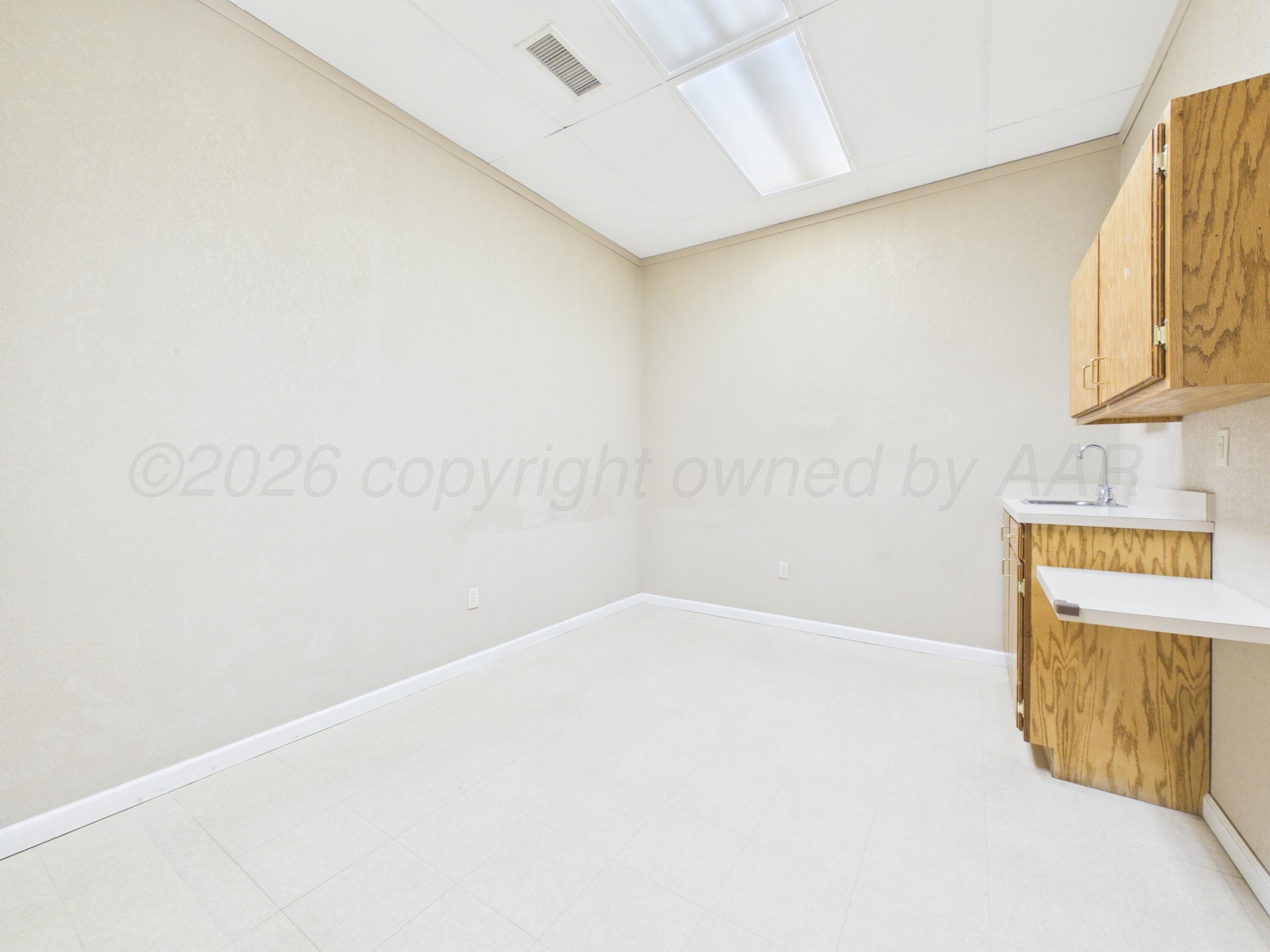 2217/2218 Perryton Parkway Property Photo 71