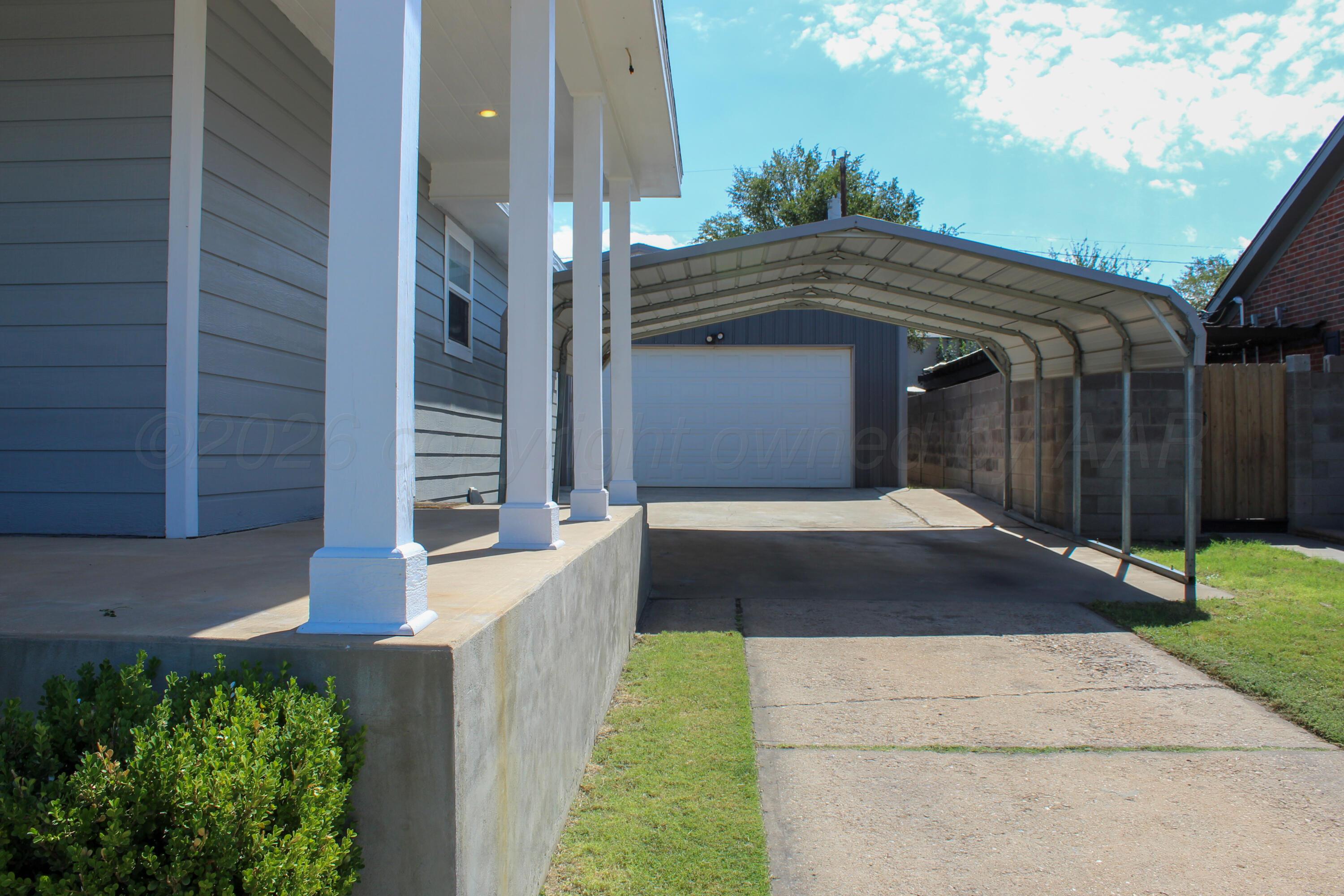 931 Elmore Street Property Photo 4