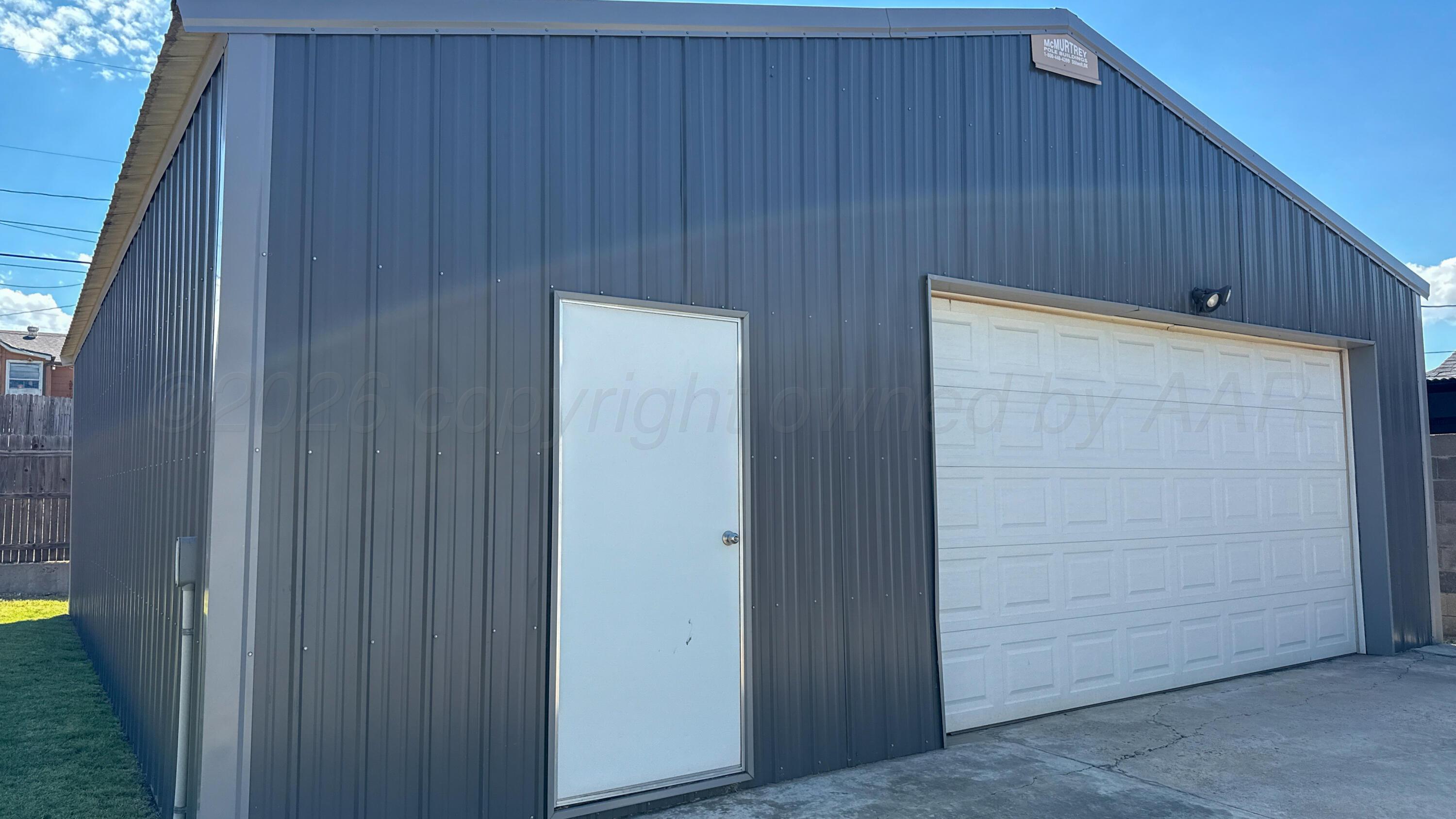 931 Elmore Street Property Photo 7