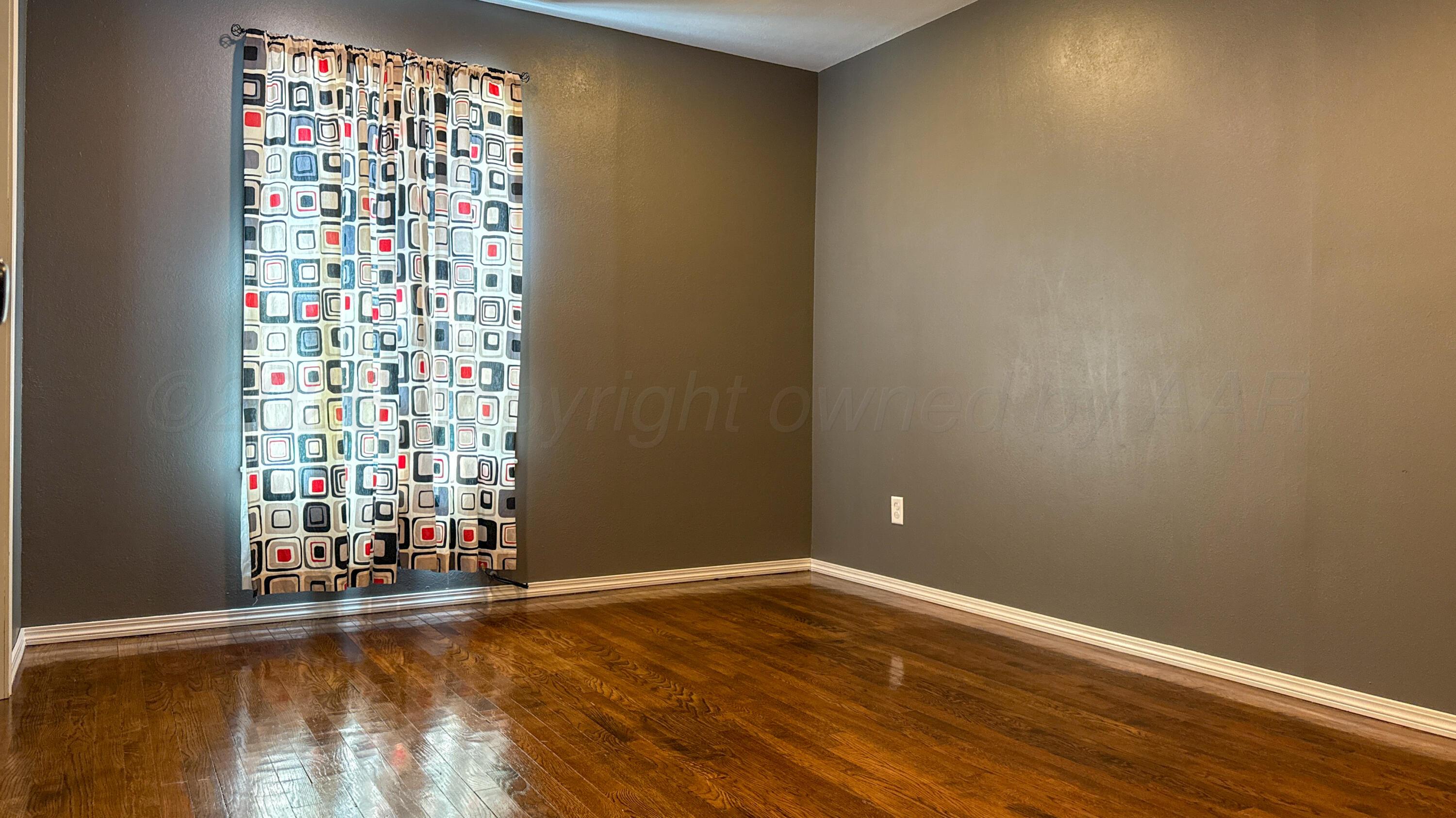 931 Elmore Street Property Photo 19