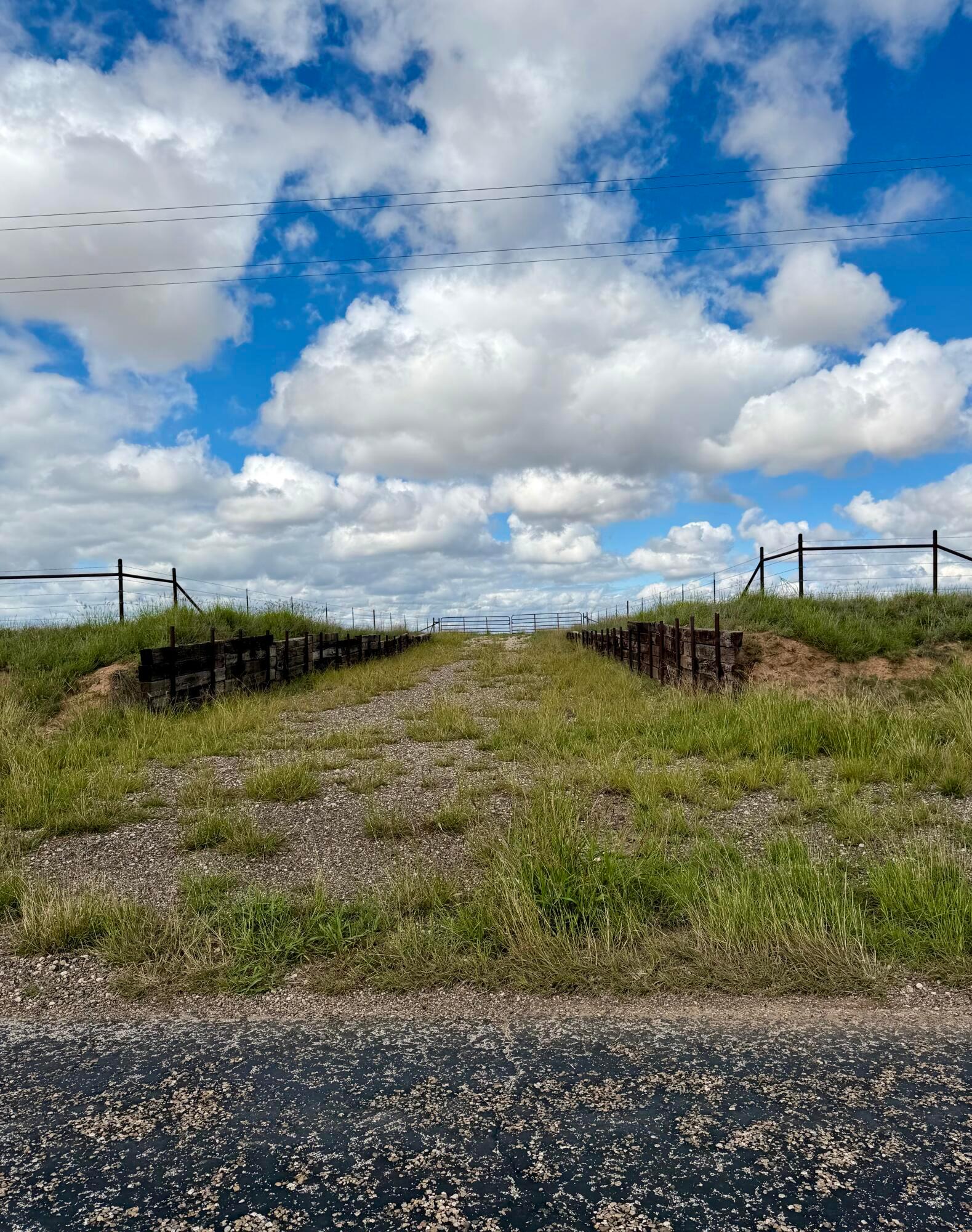 E Fm 1075 - 40+/- Tract Property Photo 9