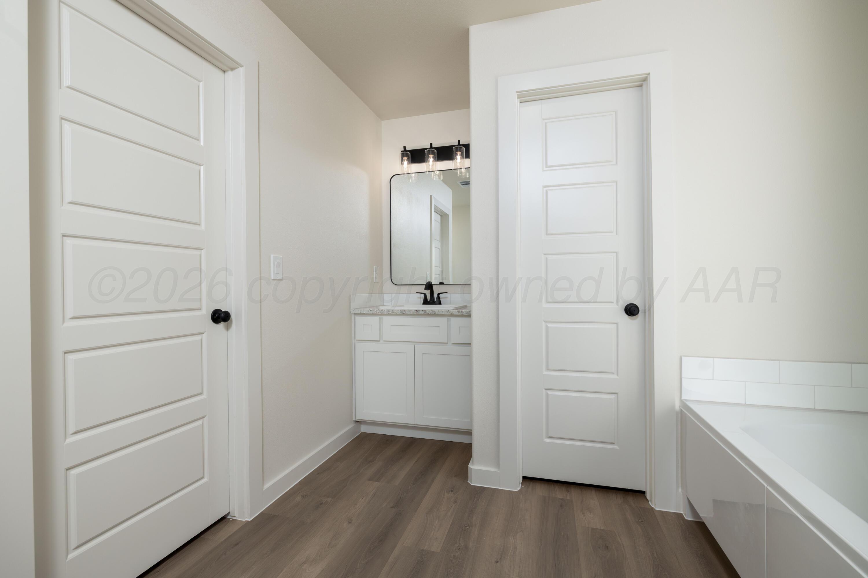 9008 Bunkhouse Road Property Photo 7