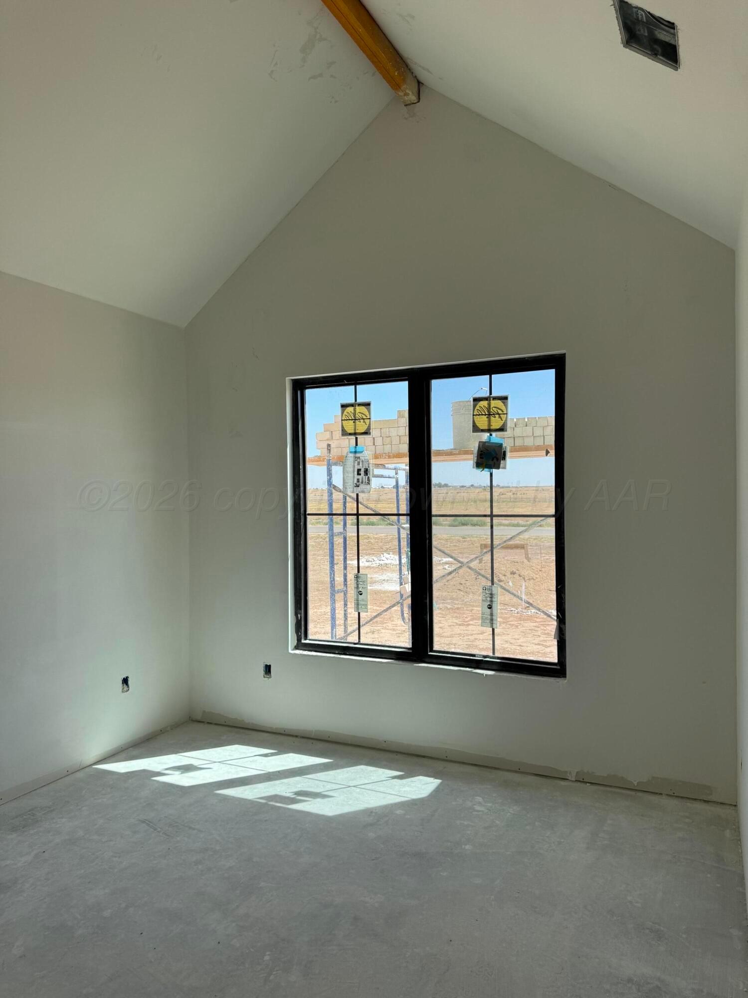 25200 High Plains Road Property Photo 12