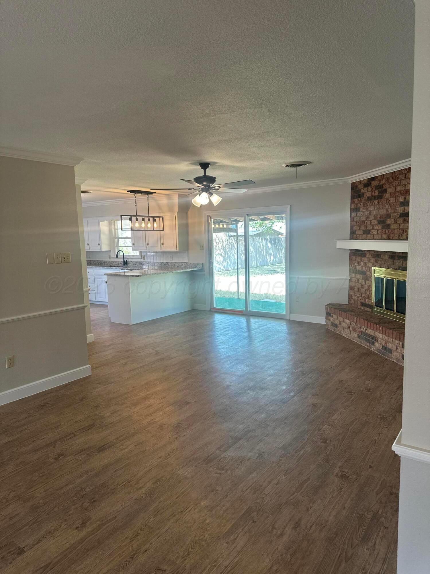4803 Journey Street Property Photo 3