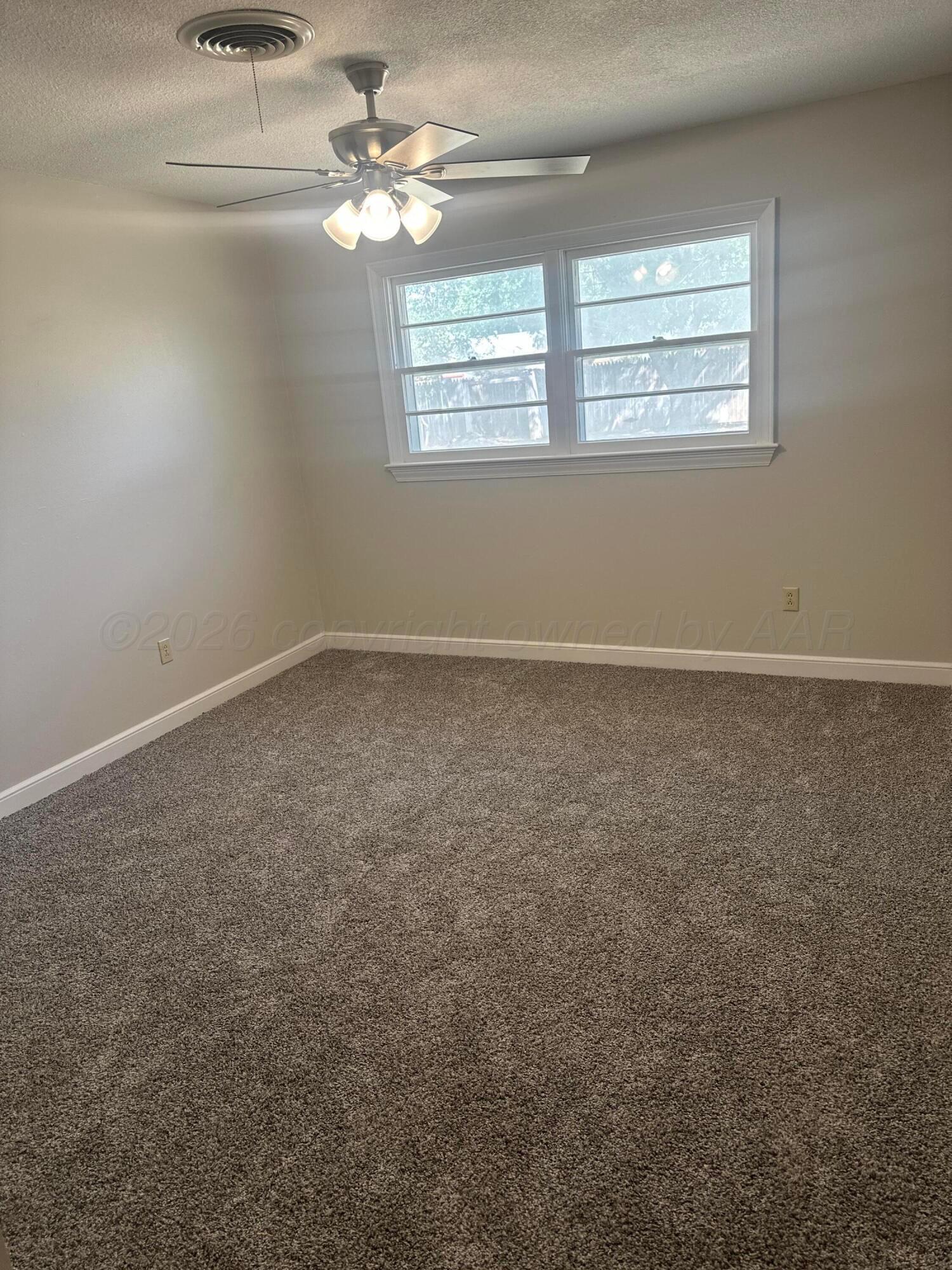 4803 Journey Street Property Photo 10
