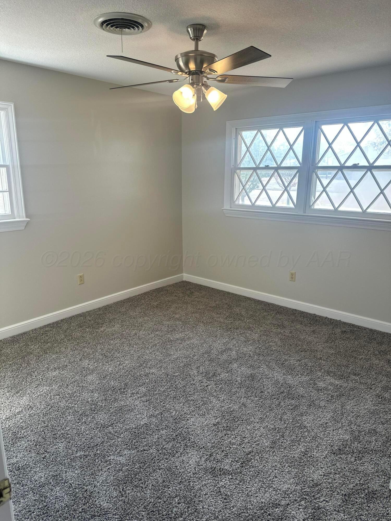4803 Journey Street Property Photo 11