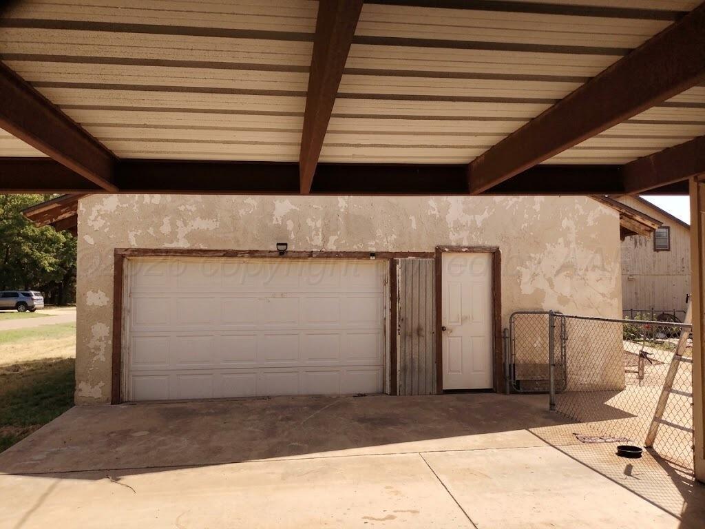211 N 2nd Street Property Photo 9
