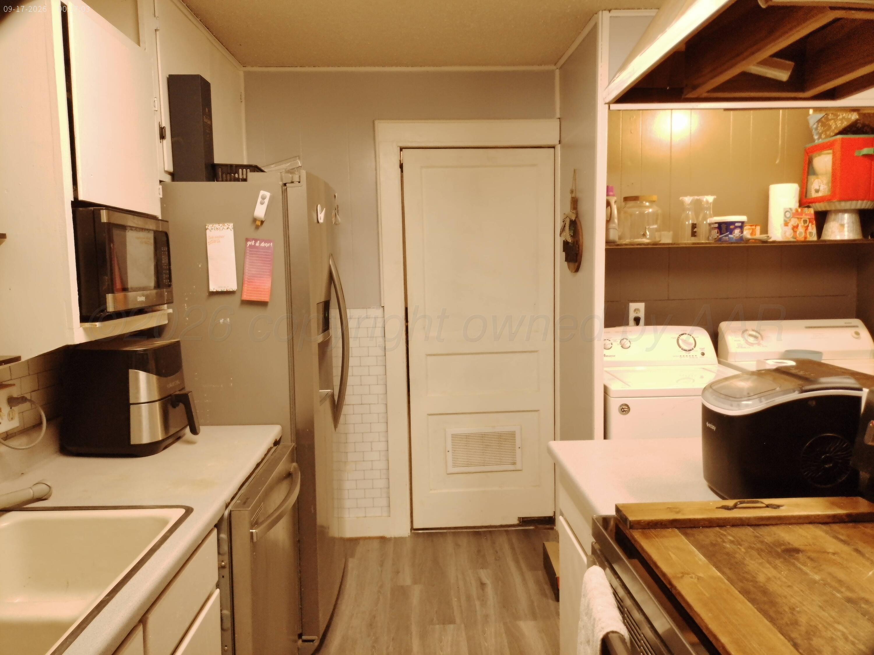 211 N 2nd Street Property Photo 33