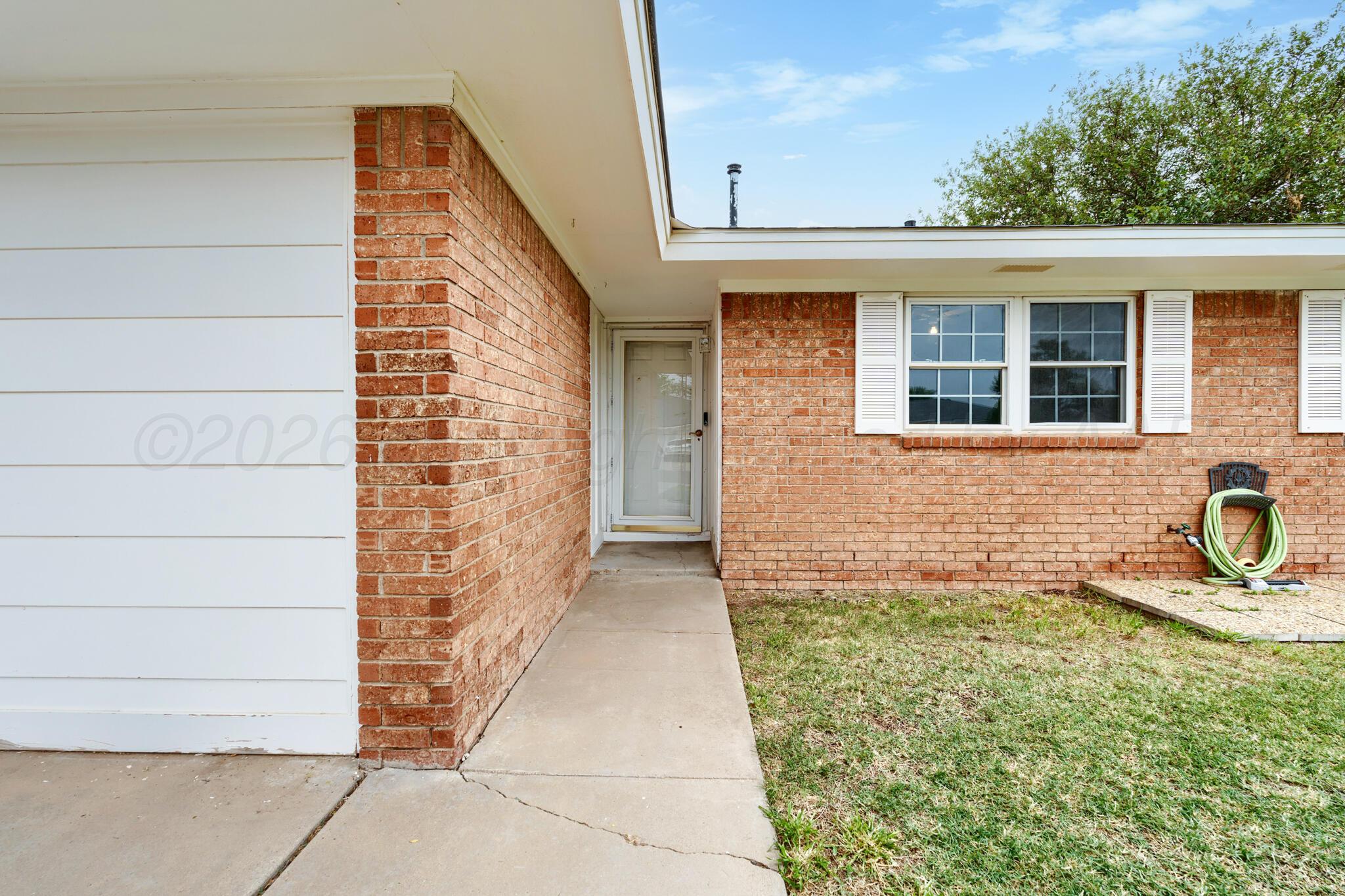 610 Avenue J Property Photo 2