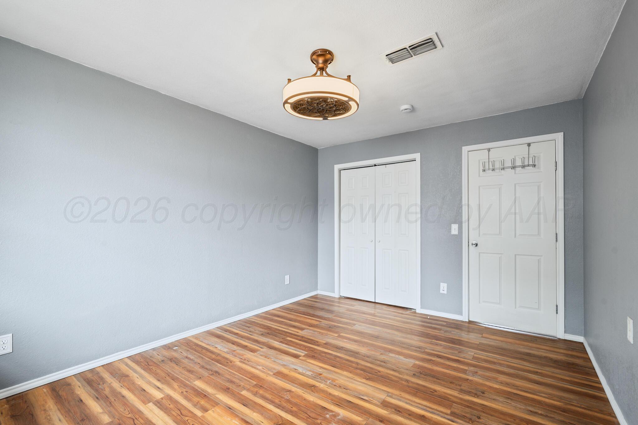 610 Avenue J Property Photo 16