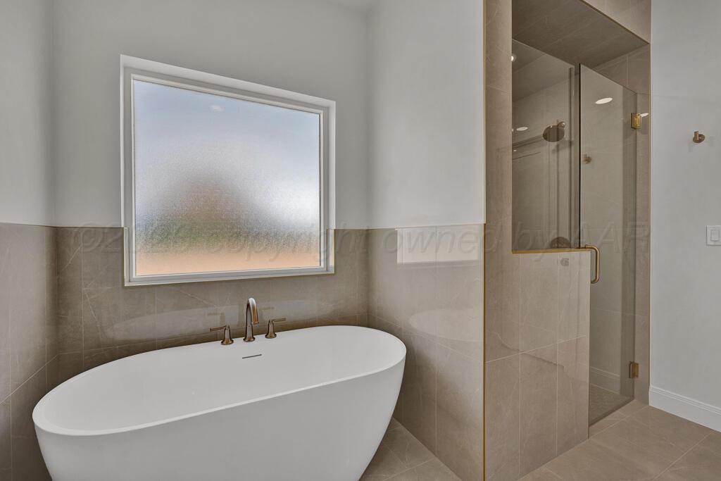 9509 Lenox Drive Property Photo 20