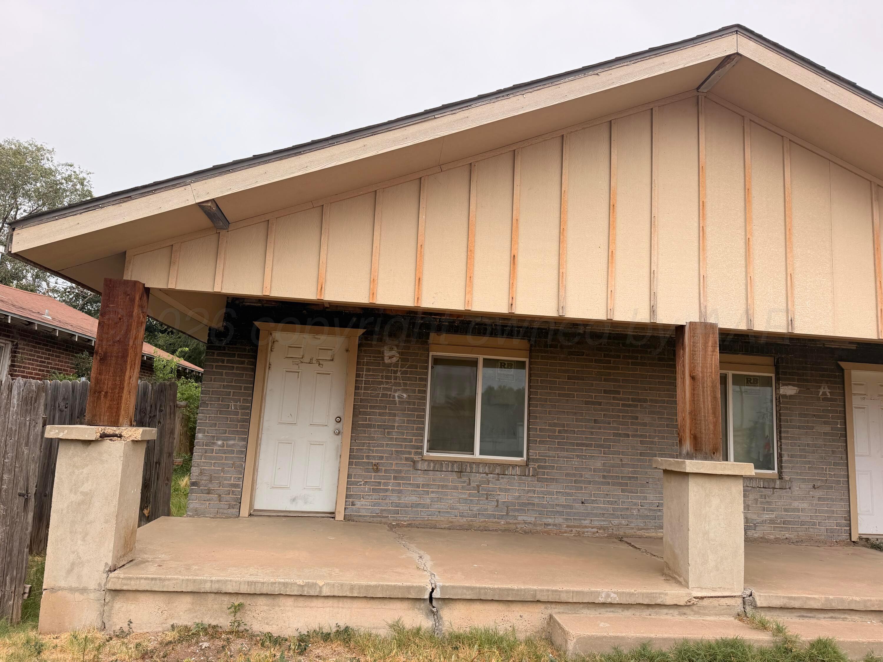 1606 S Lincoln Street Property Photo 3