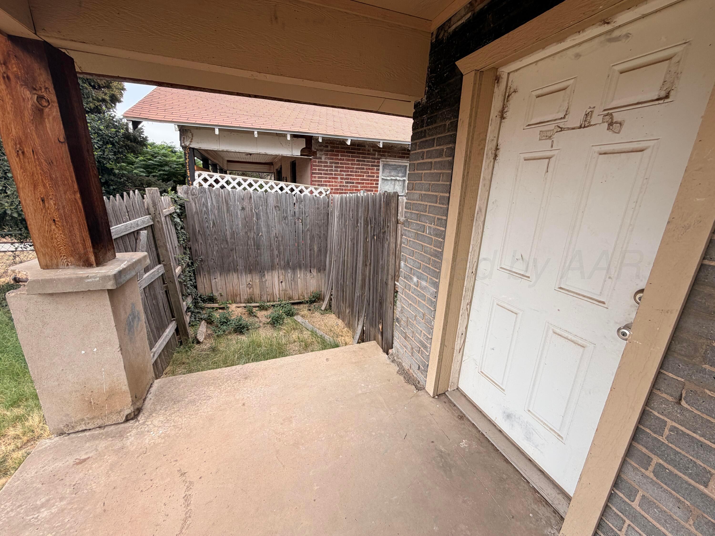 1606 S Lincoln Street Property Photo 17