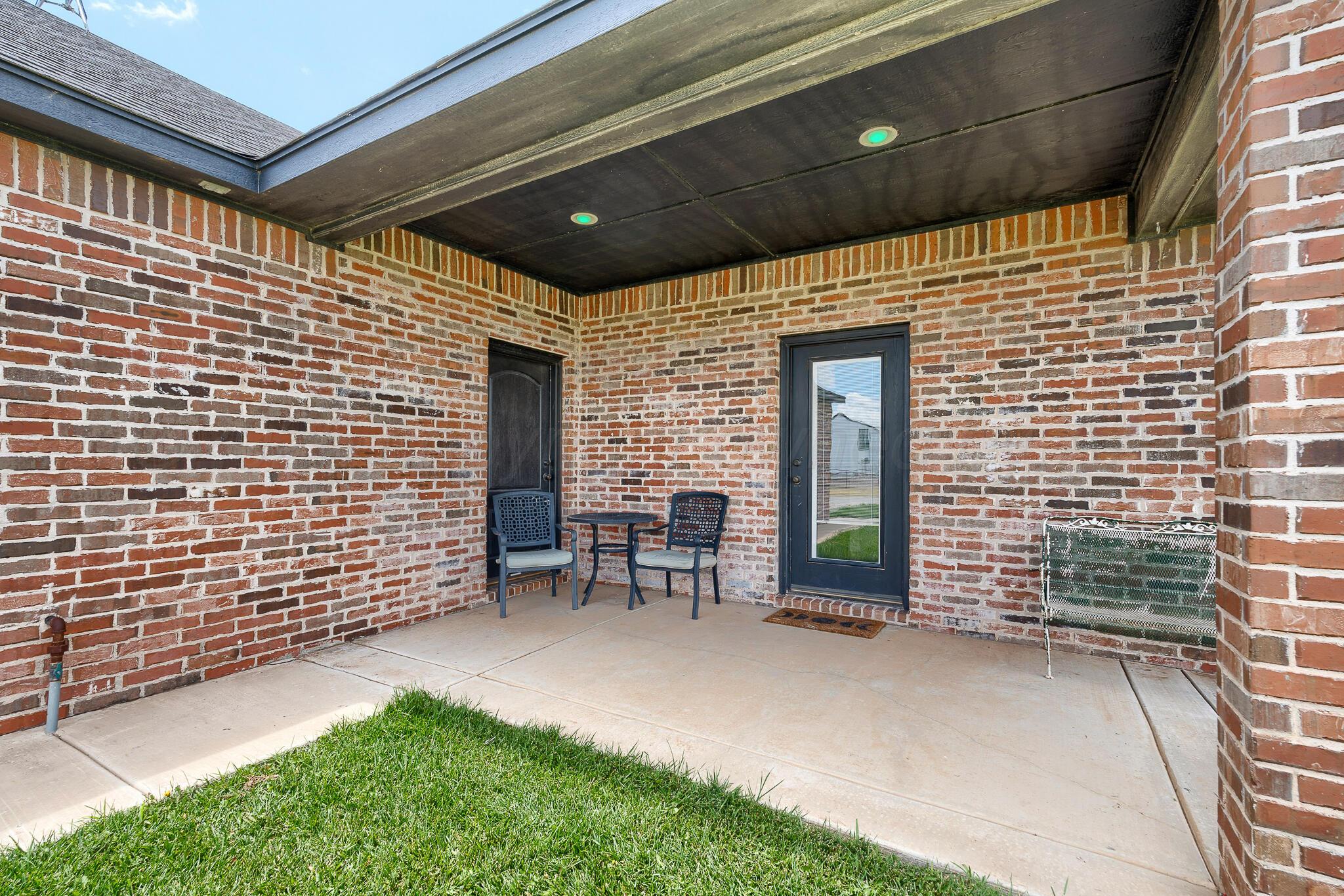 10251 Cessna Drive Property Photo 33
