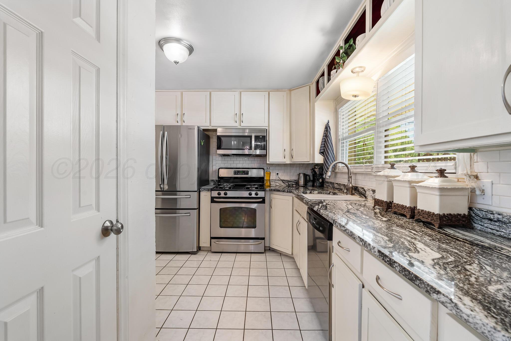 3400 S Milam Street Property Photo 12