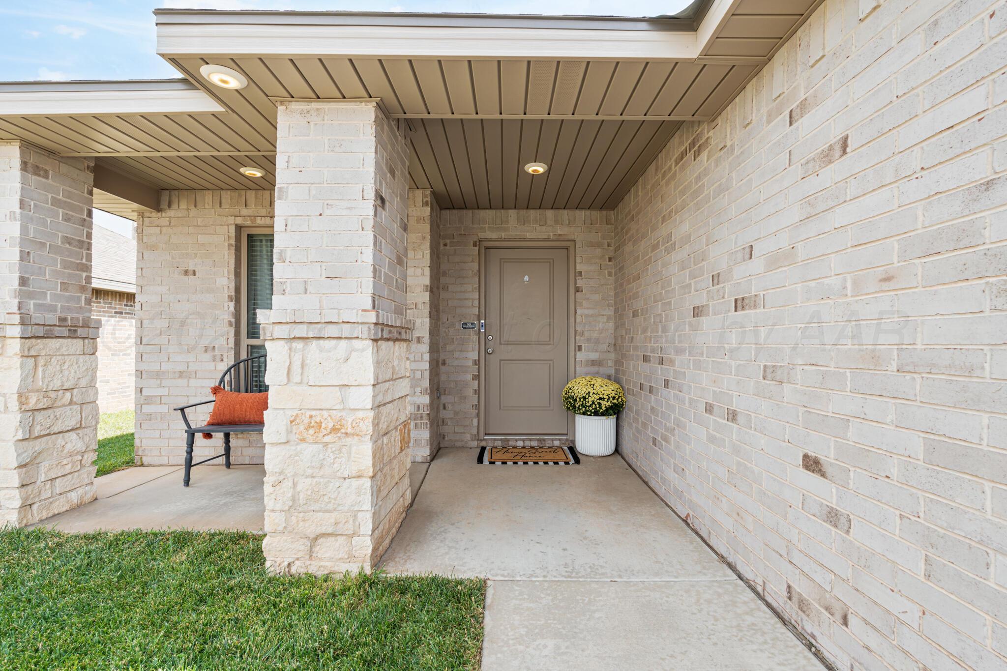 7203 Mercury Trail Property Photo 1