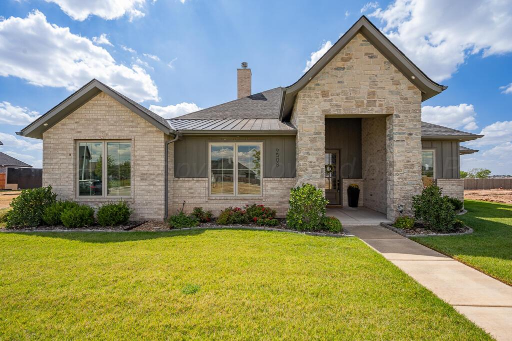 9508 Stonecrest Drive Property Photo 1