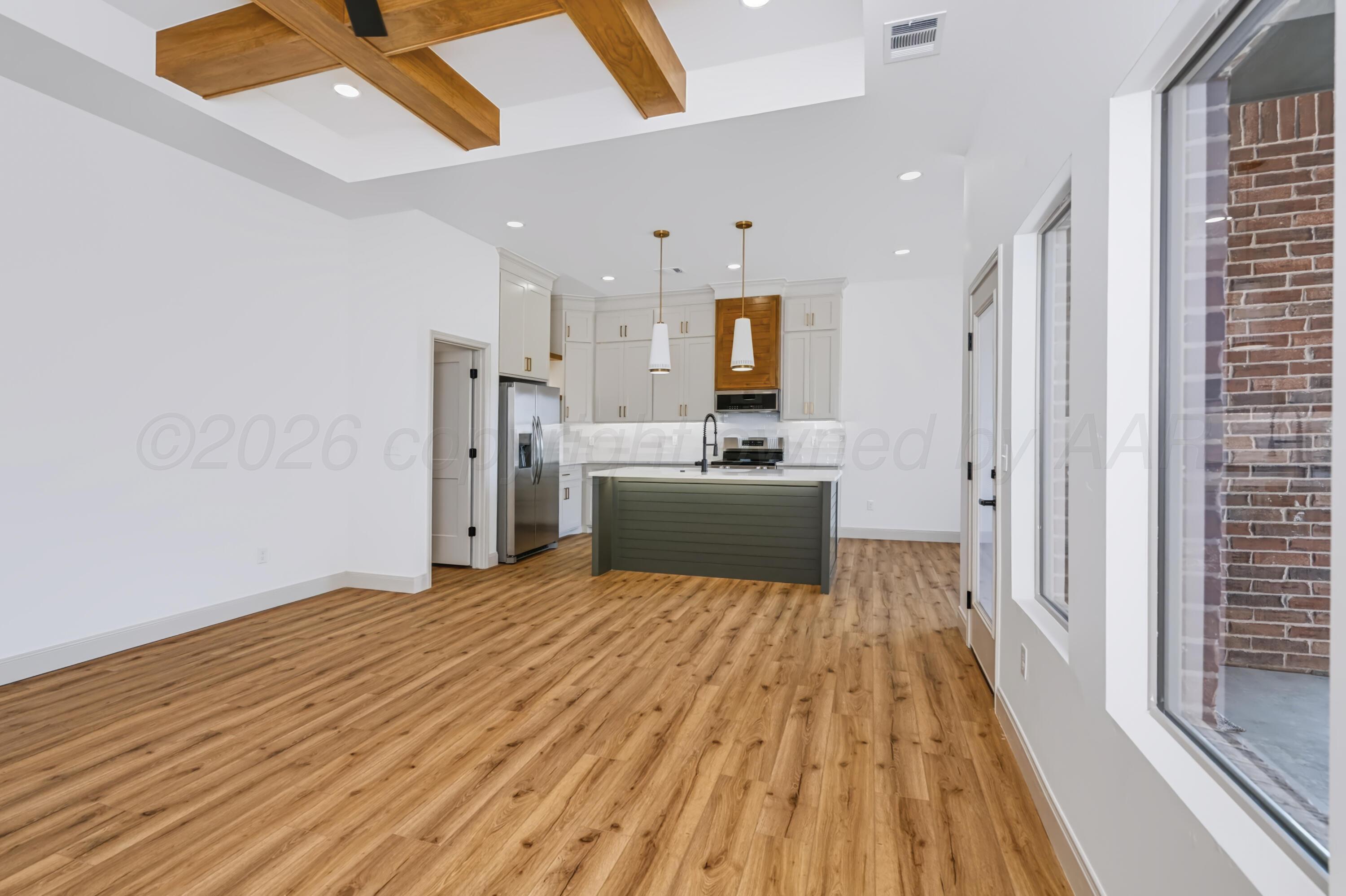 1914 Living Water Drive Property Photo 3