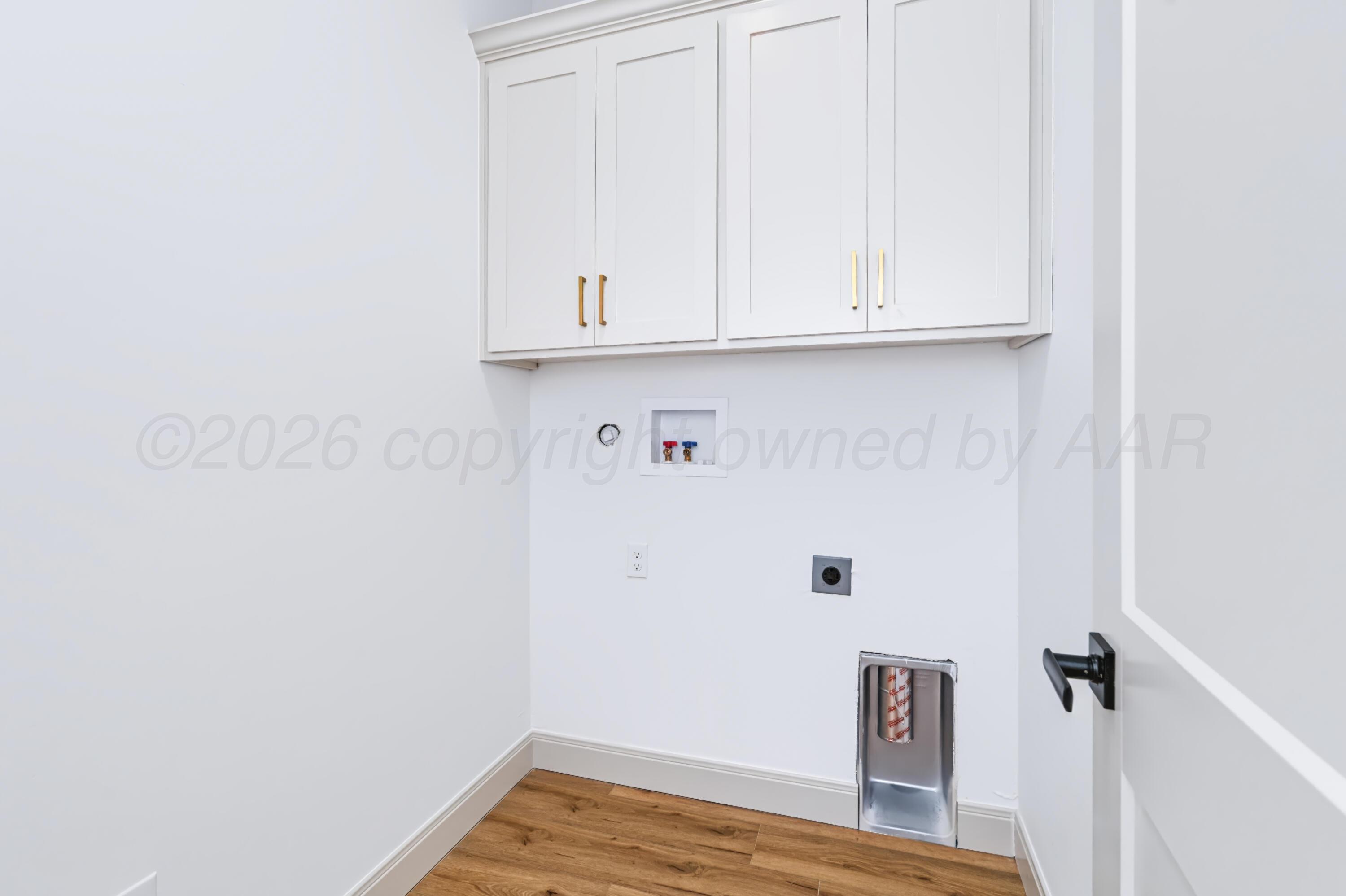 1914 Living Water Drive Property Photo 29