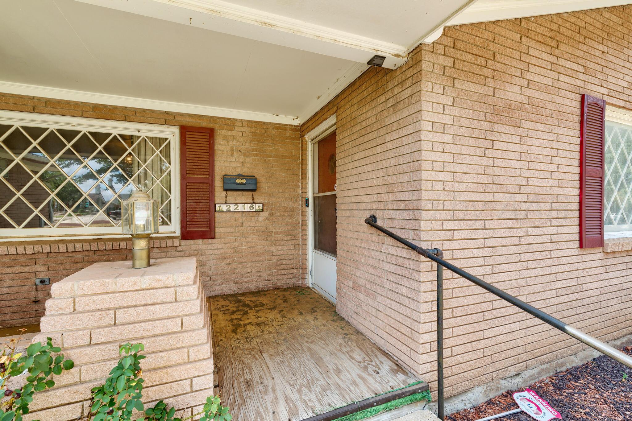 2216 S Tyler Street Property Photo 8