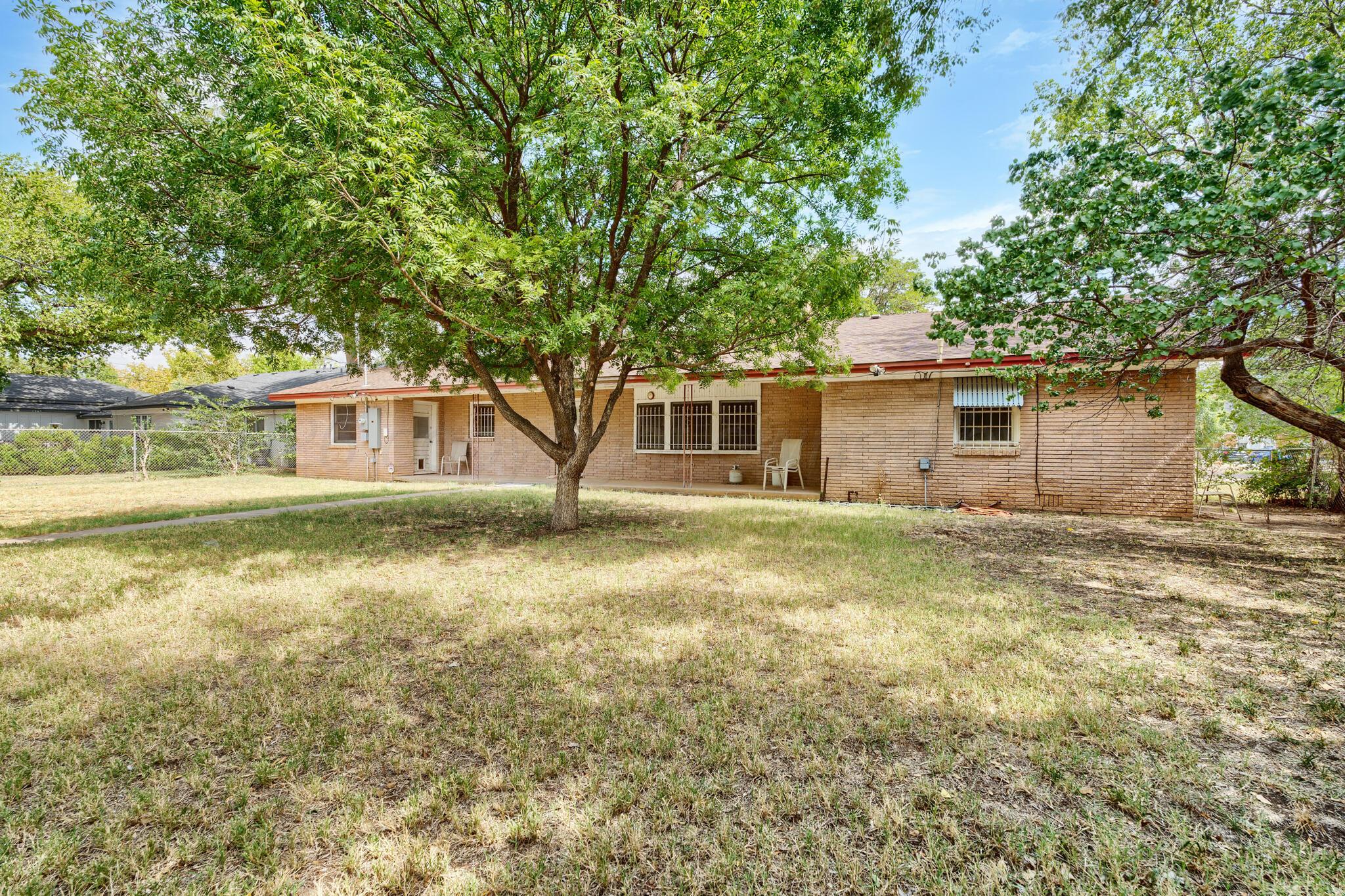 2216 S Tyler Street Property Photo 32
