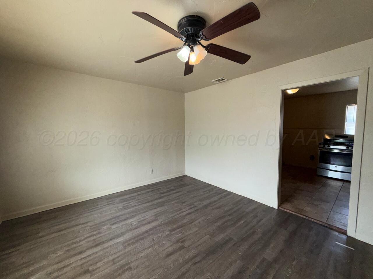 4012 Sw 6th Avenue Property Photo 2